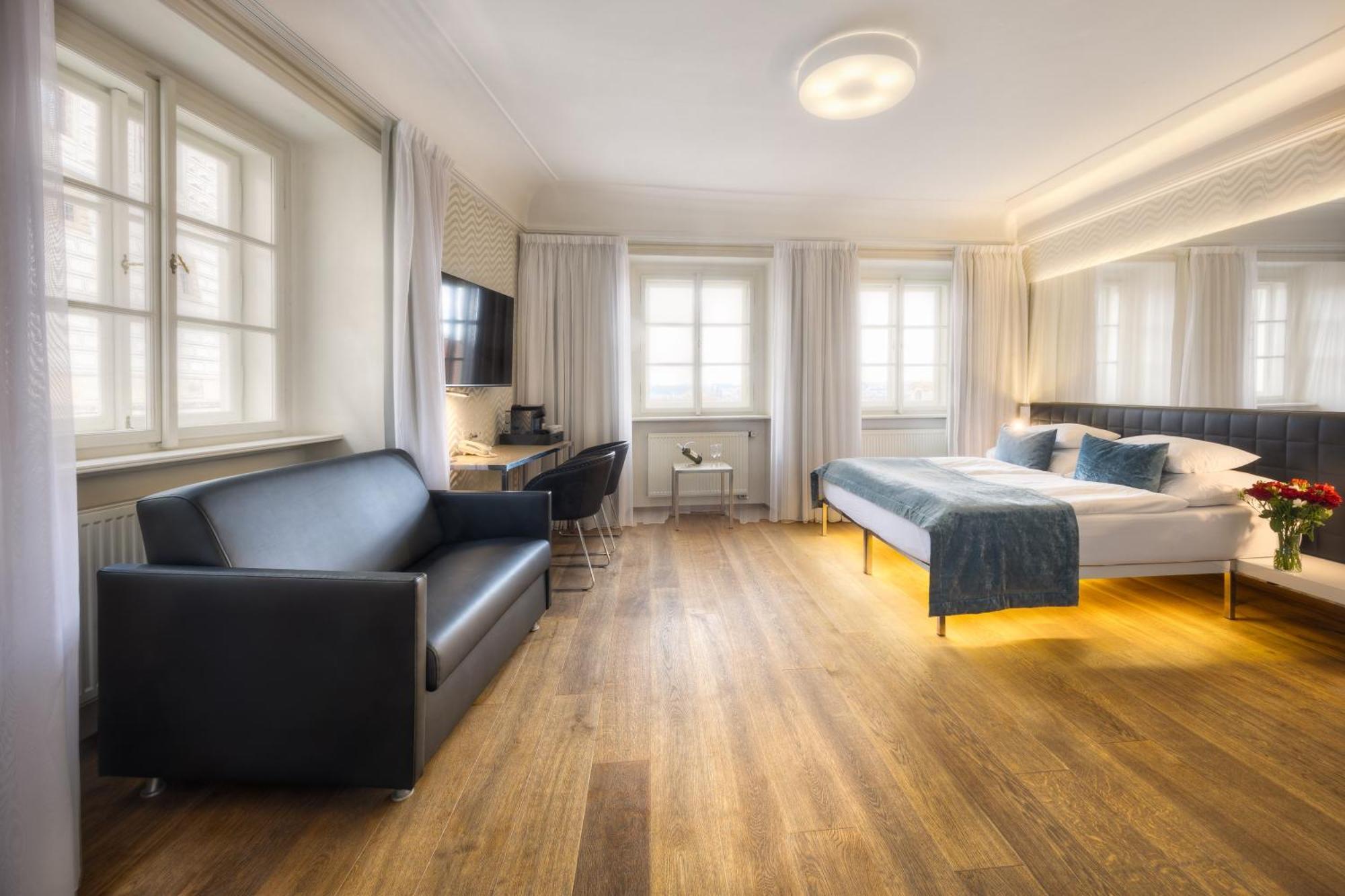 Junior Suite City View