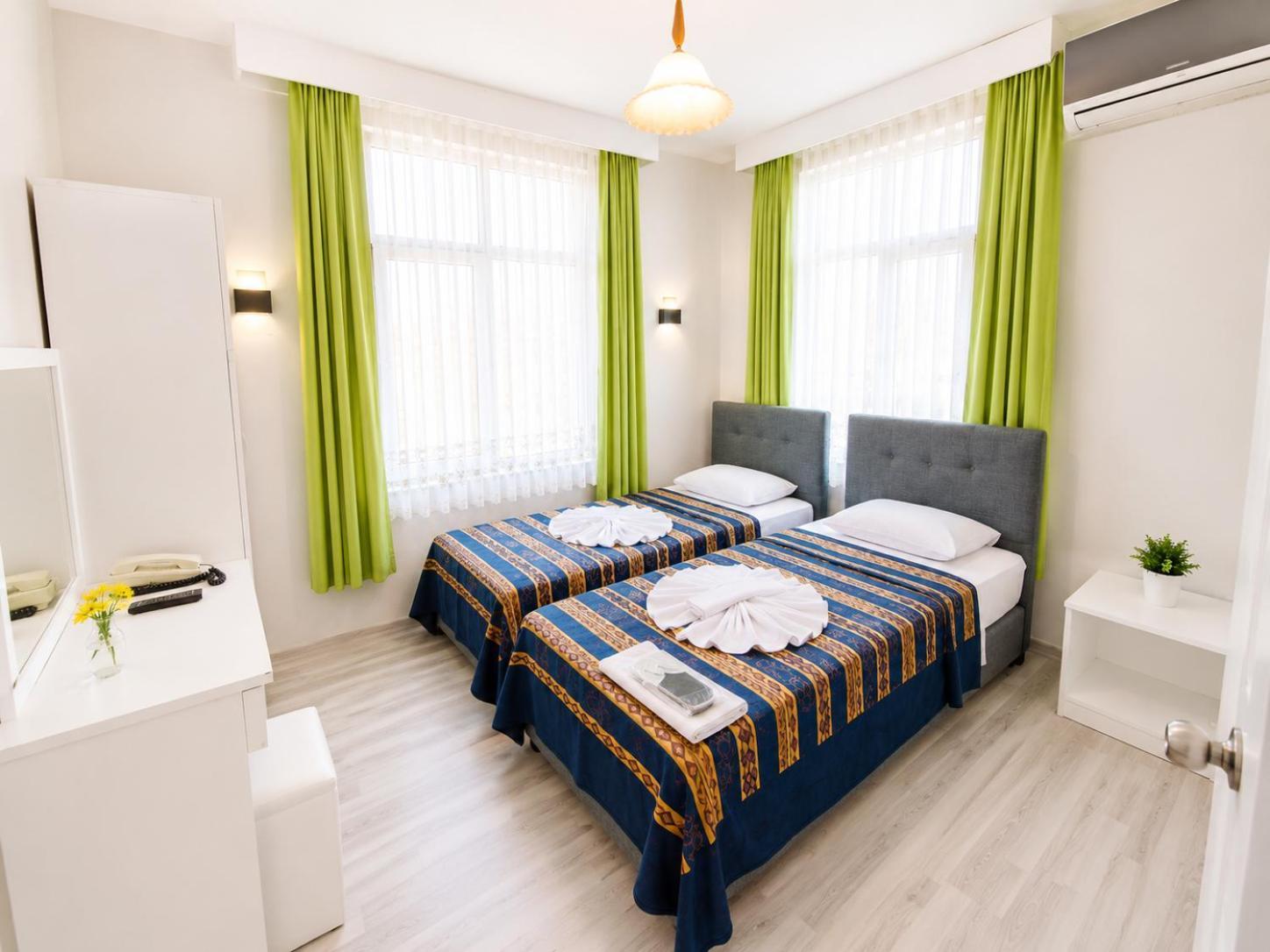 Standaard Kamer met 2 Bedden