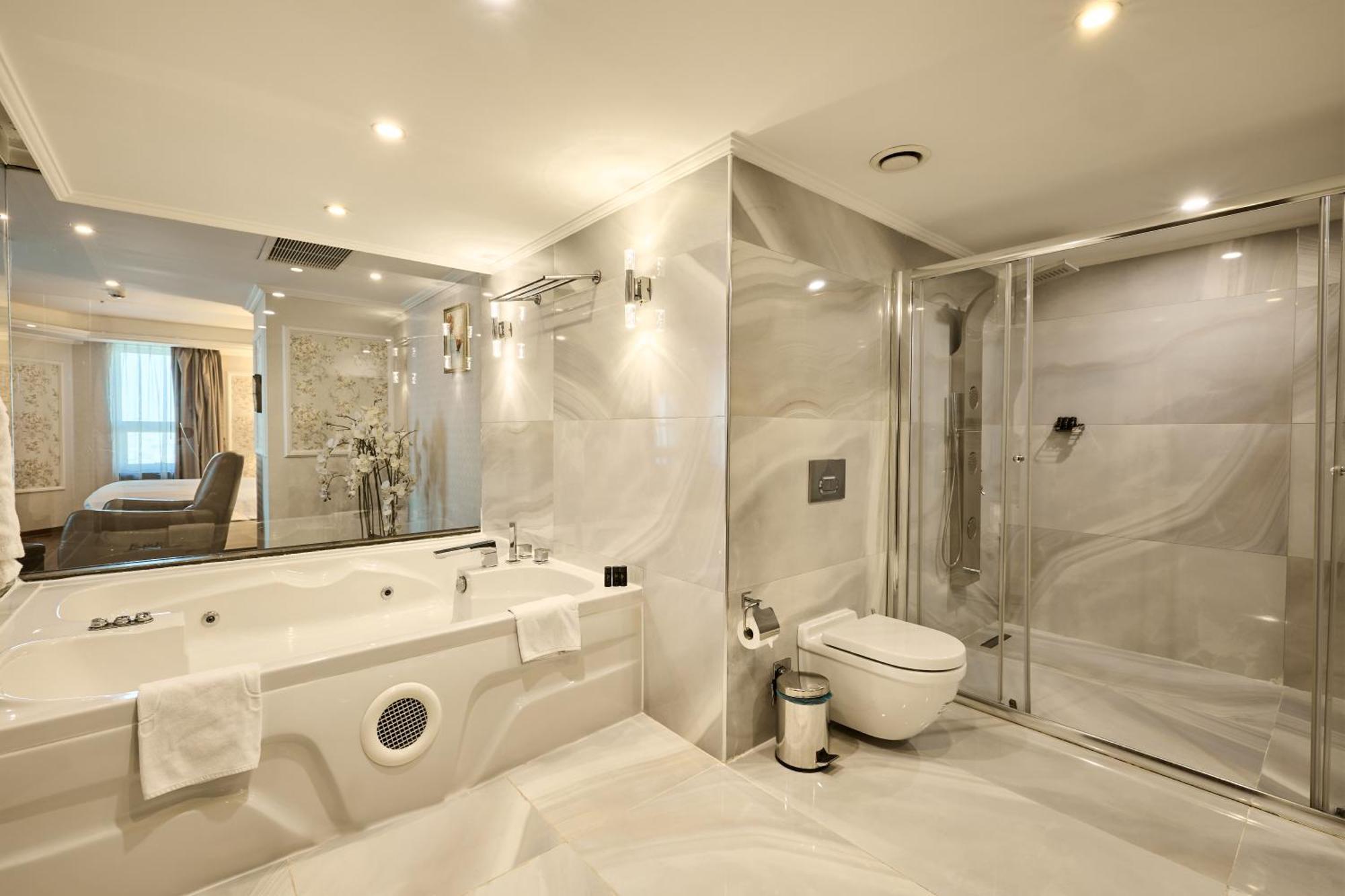Presidential Suite