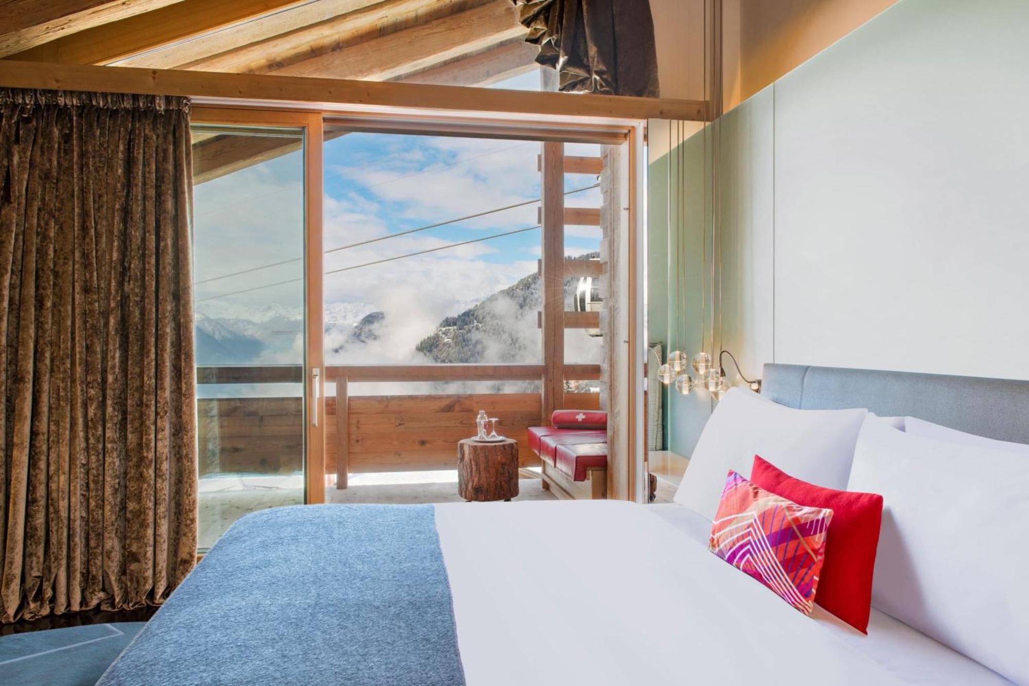 Junior King Suite with Sofa Bed and Mountain View
