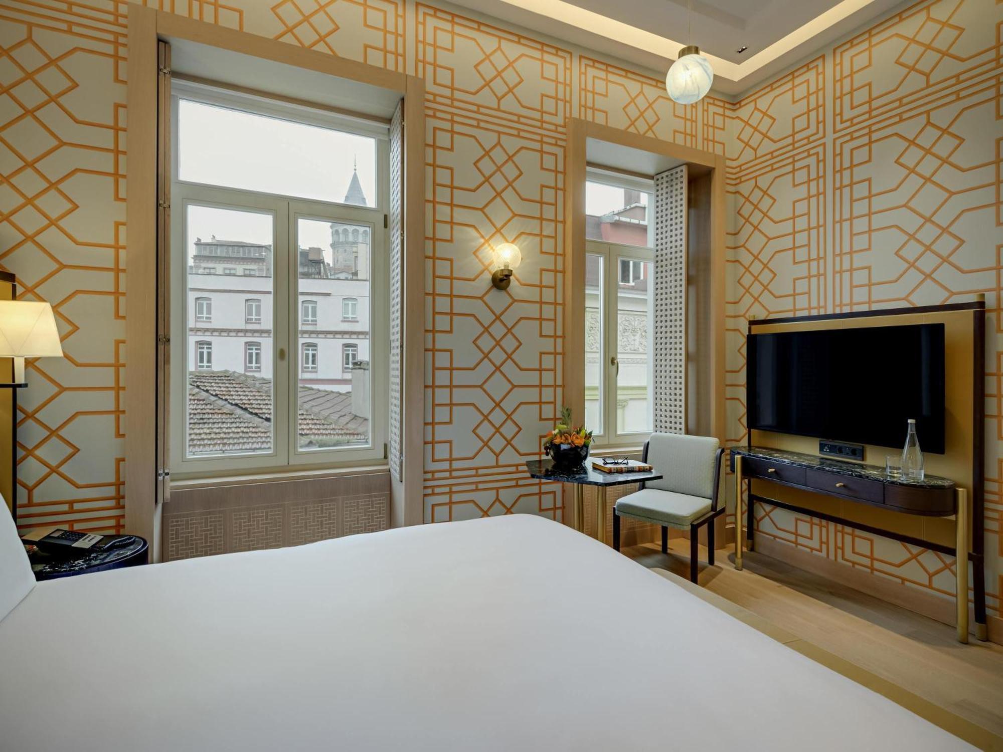Superior King Room Galata View
