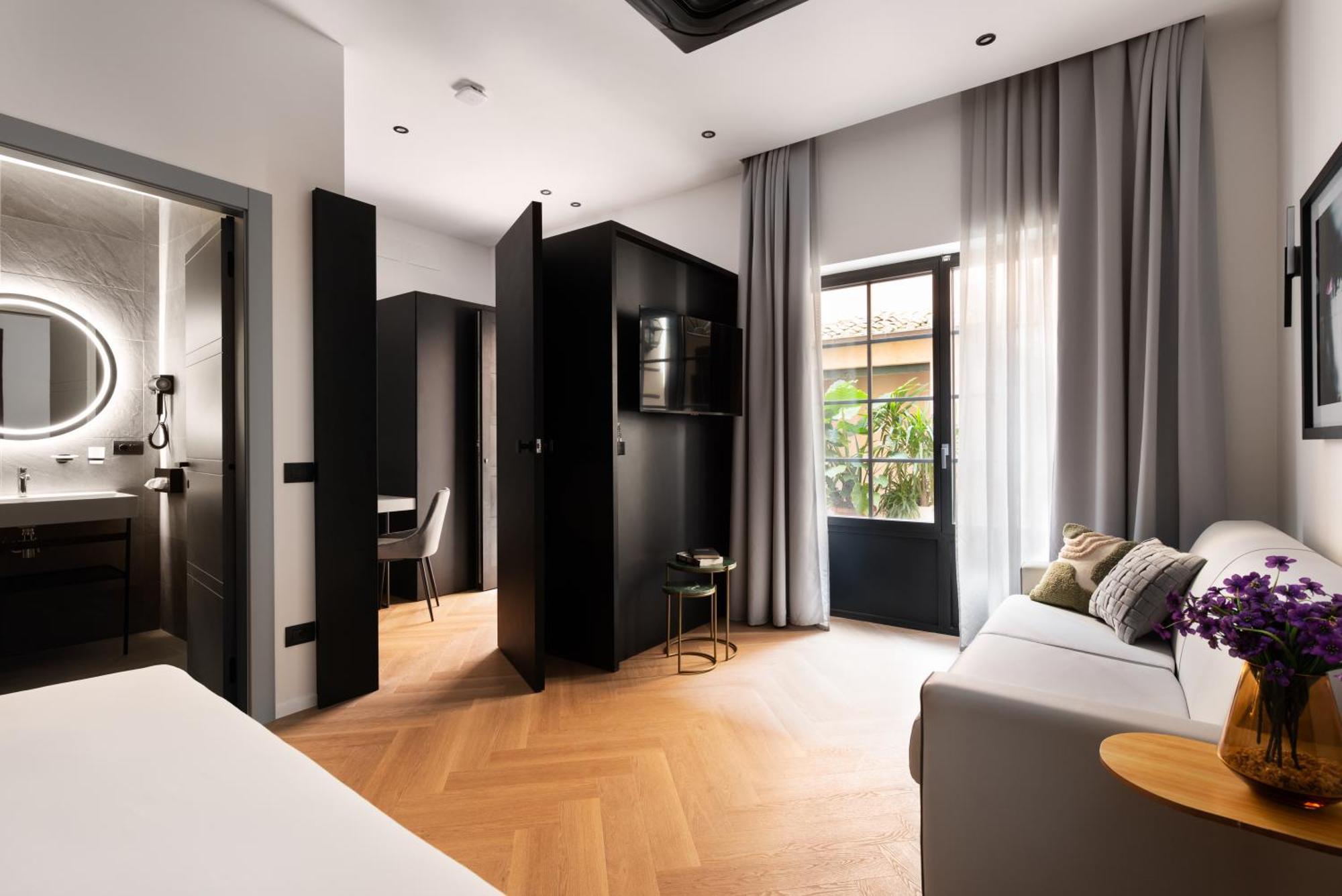 Deluxe Junior Suite
