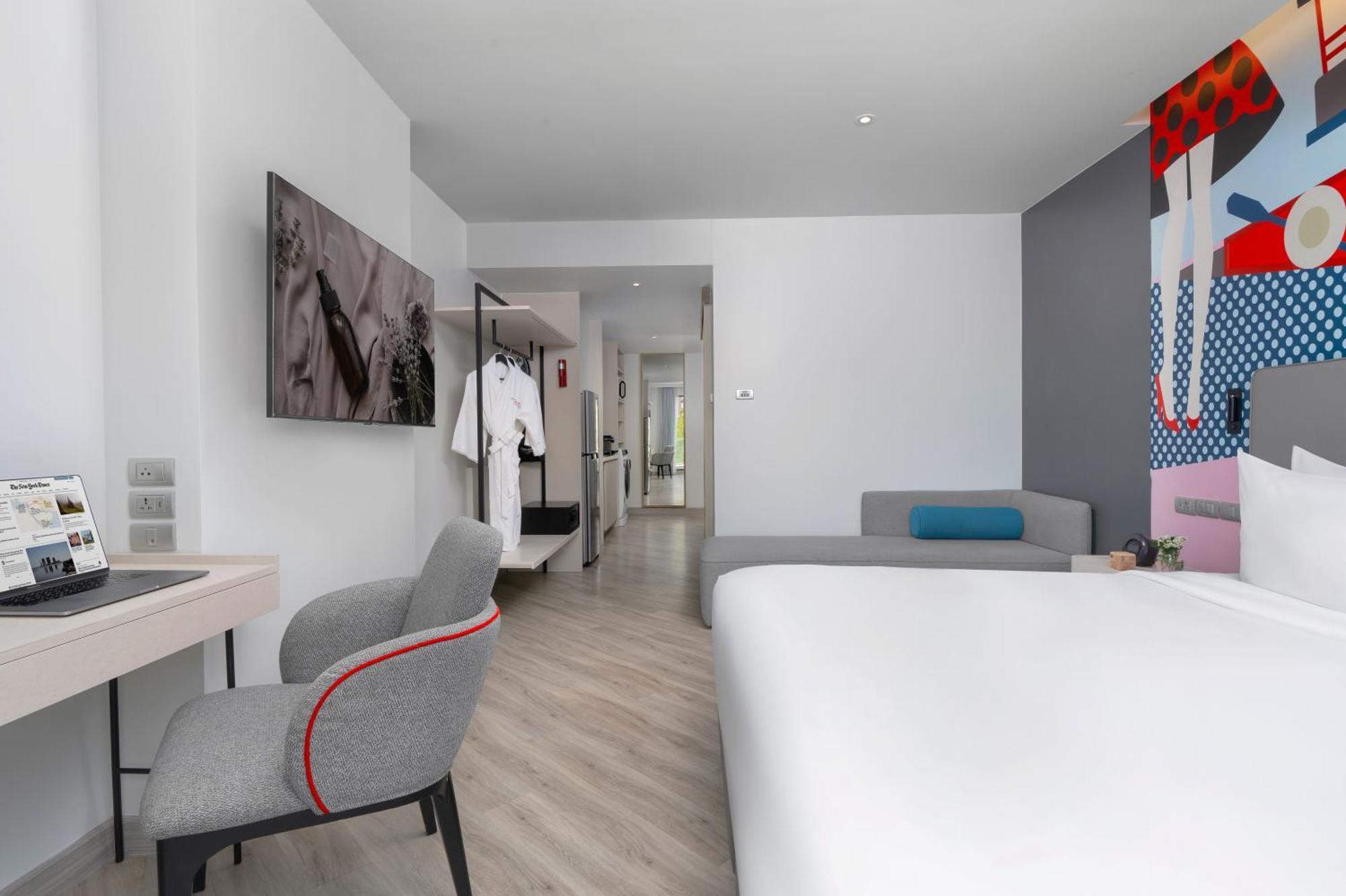 Studio Deluxe Room