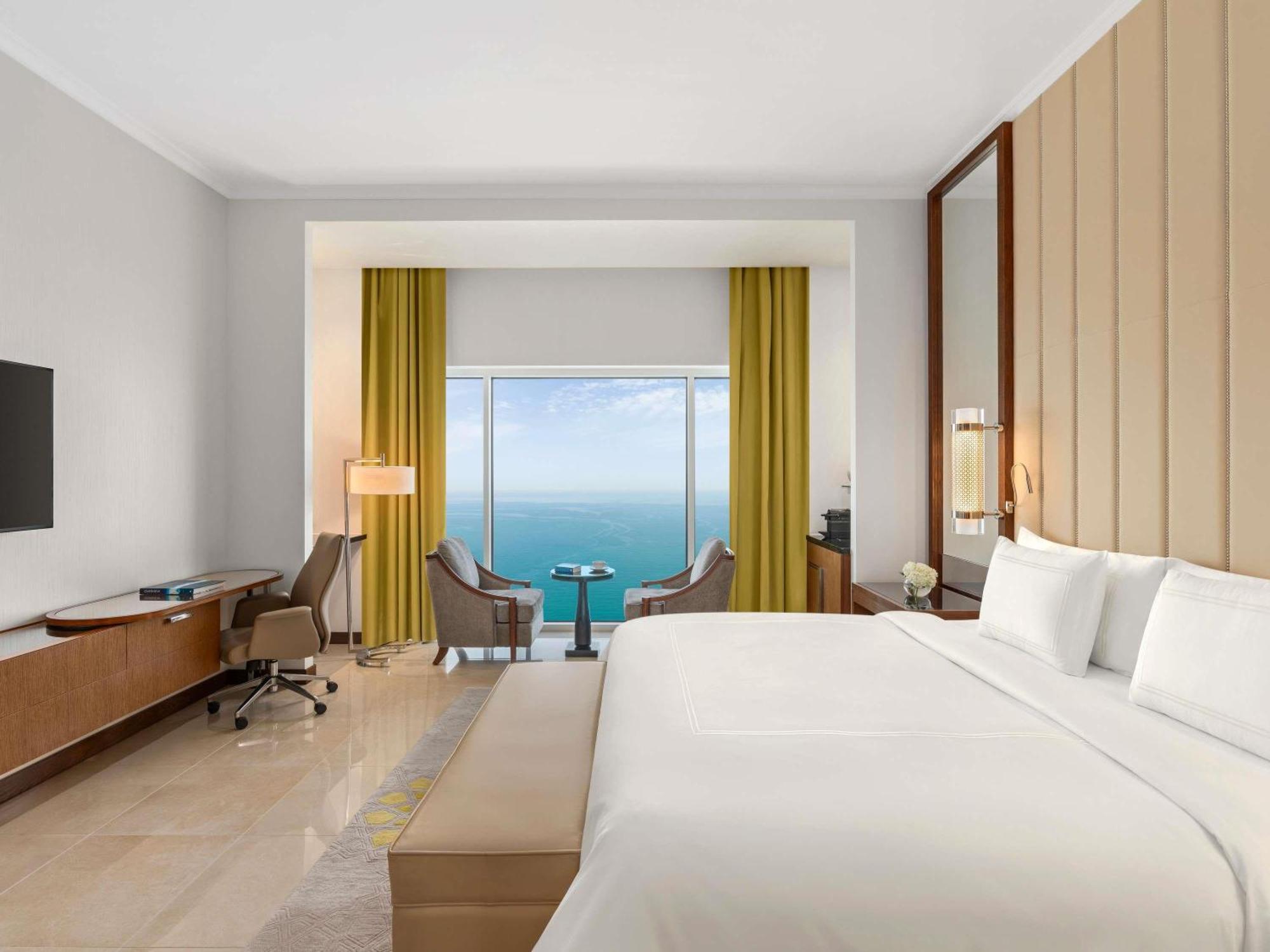 Deluxe Room Sea View