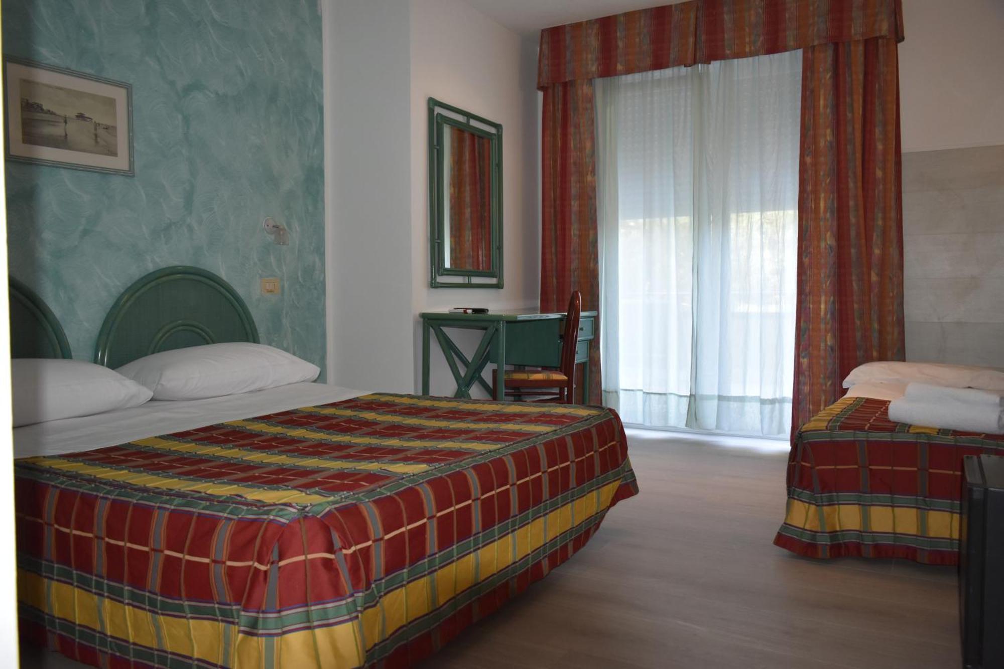 Classic Triple Room