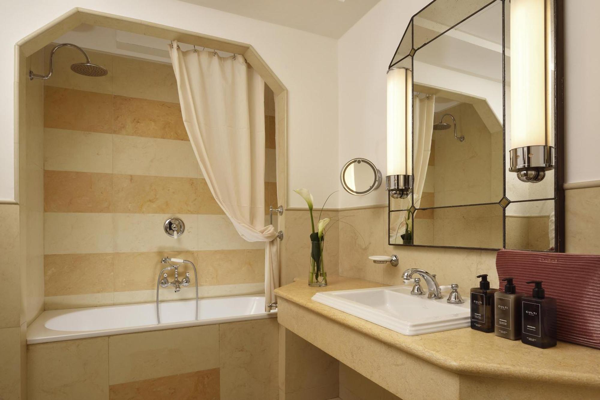 Habitación Deluxe con 2 camas grandes
