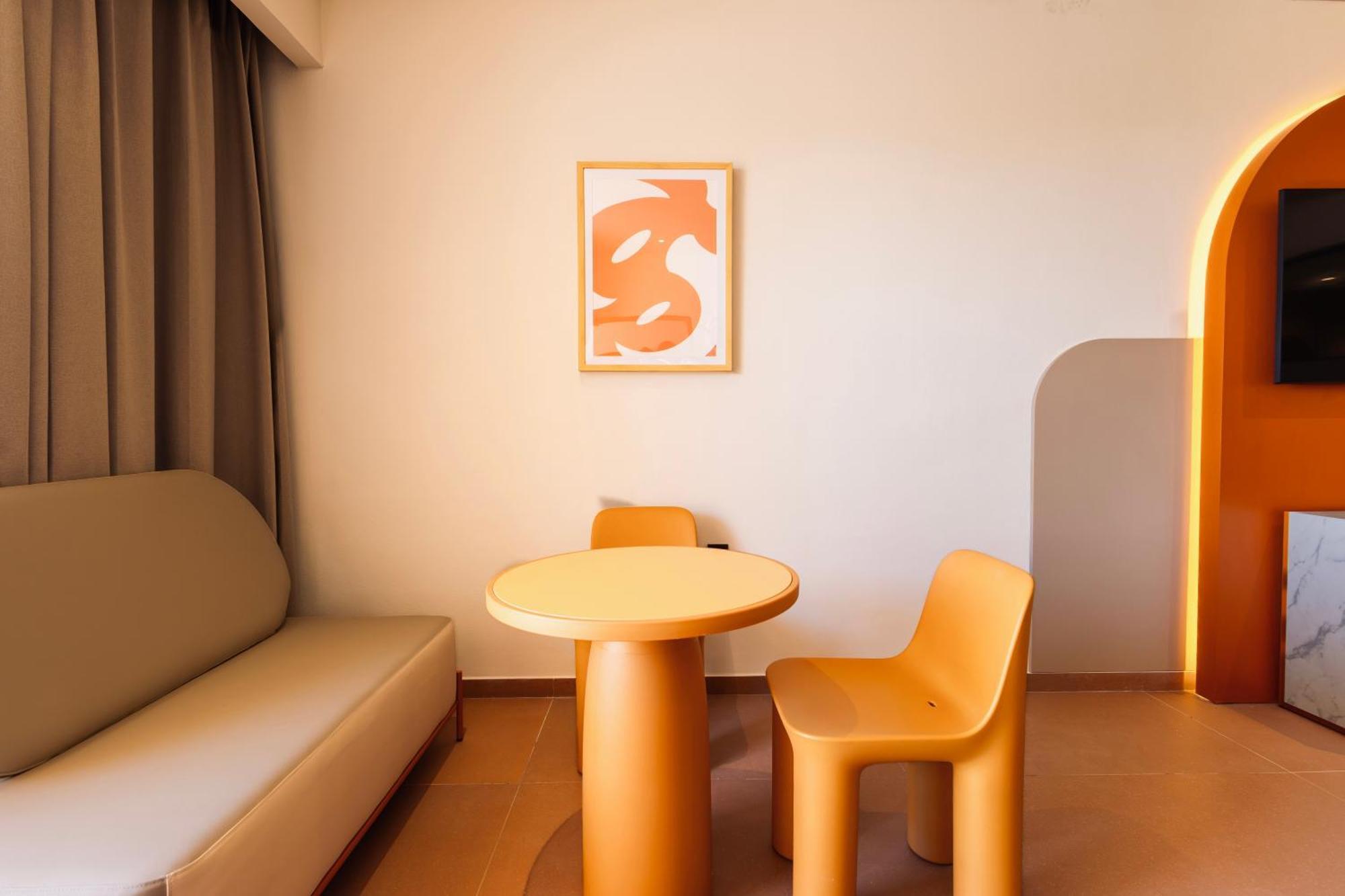 Family Club Room
