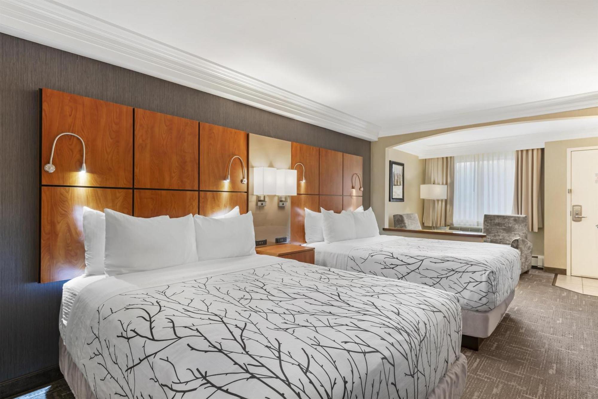 King Room Two King Beds Non-Smoking
