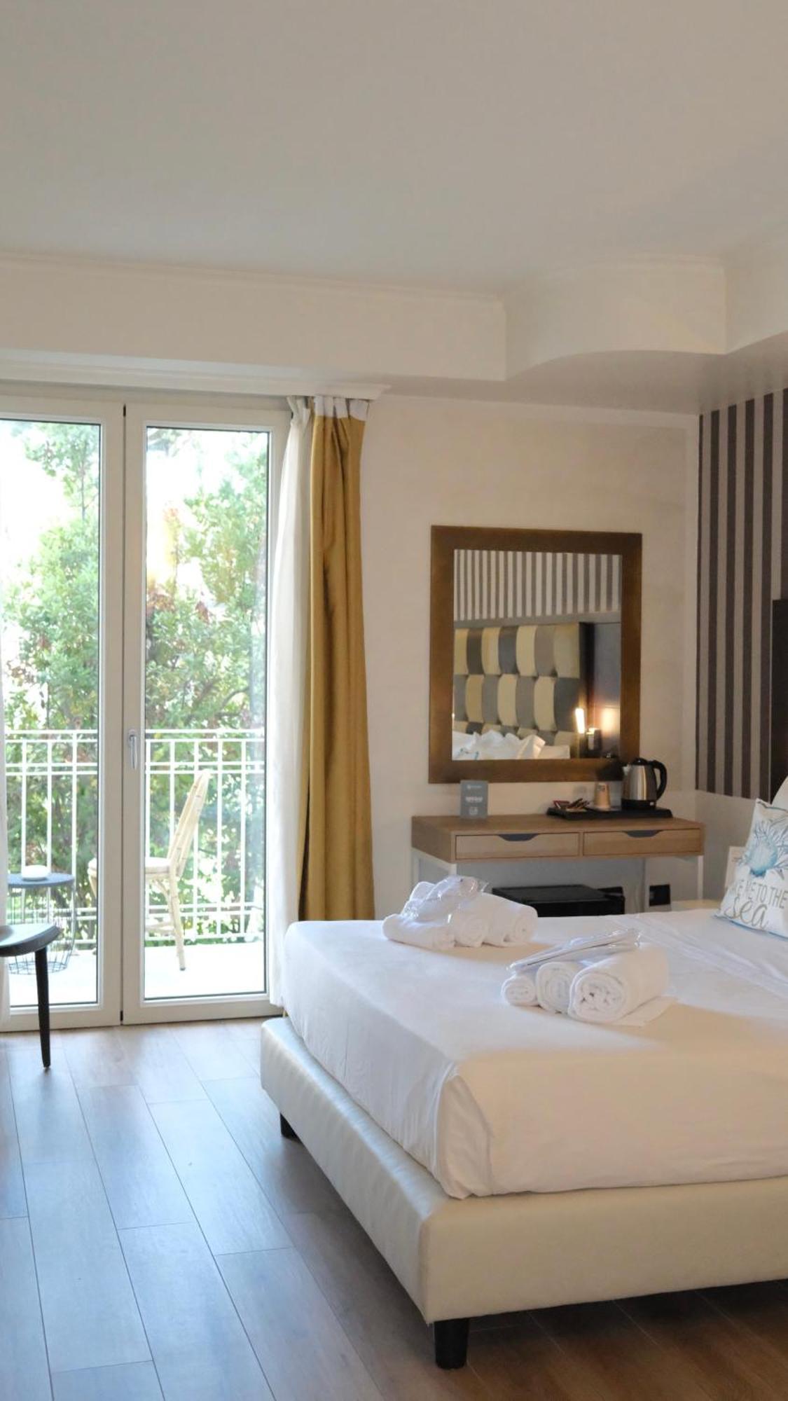 Classic Double or Twin Room
