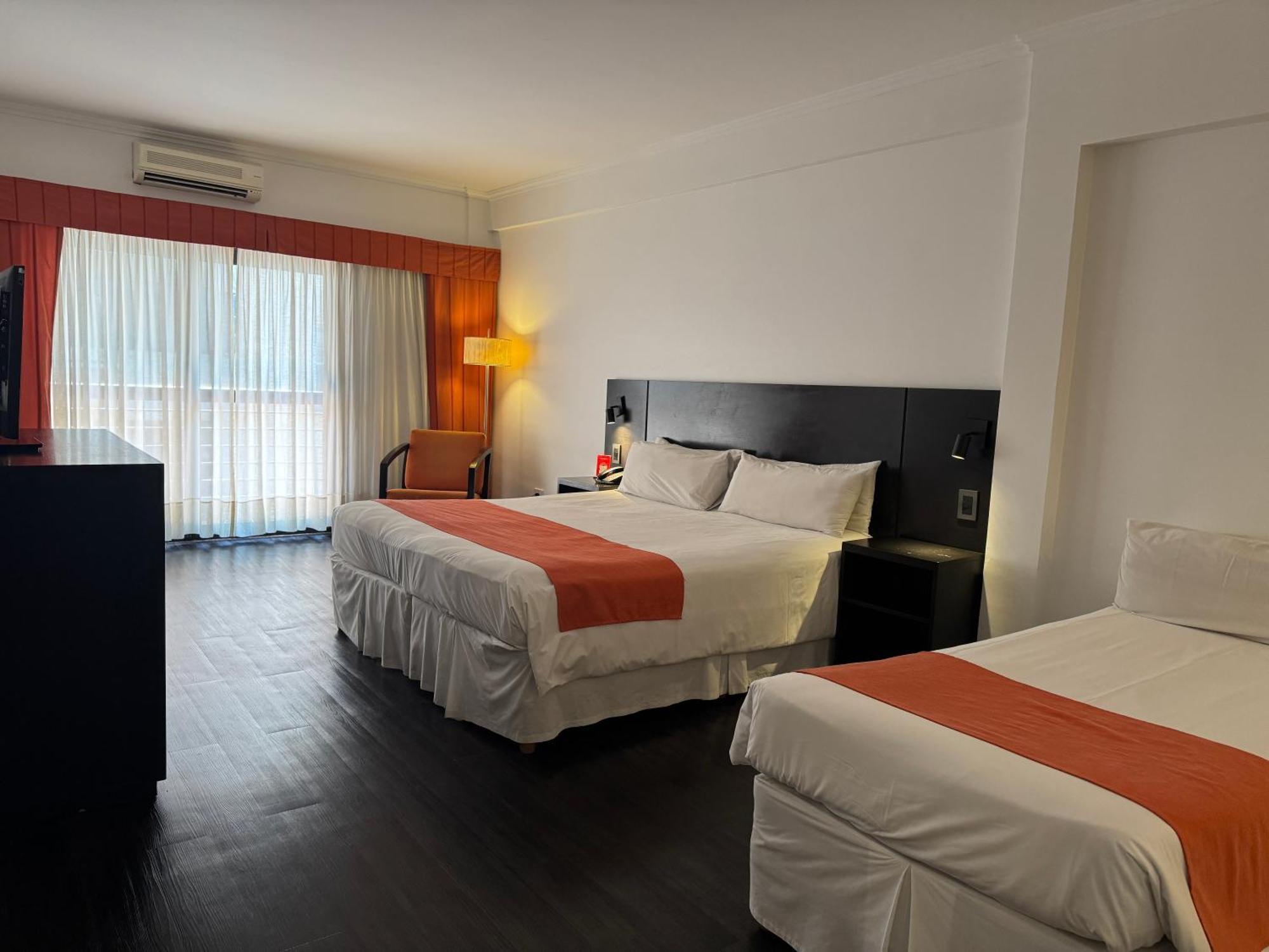 Quarto Triplo Standard