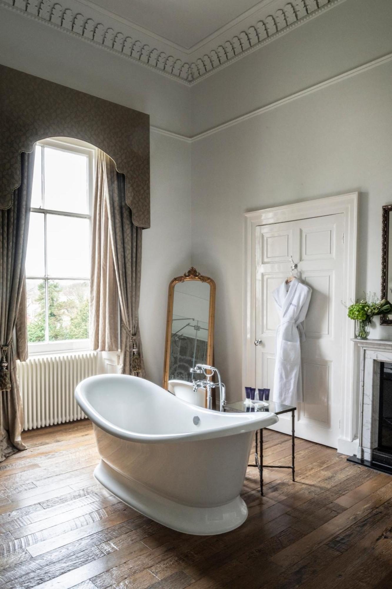 Mansion House Suite