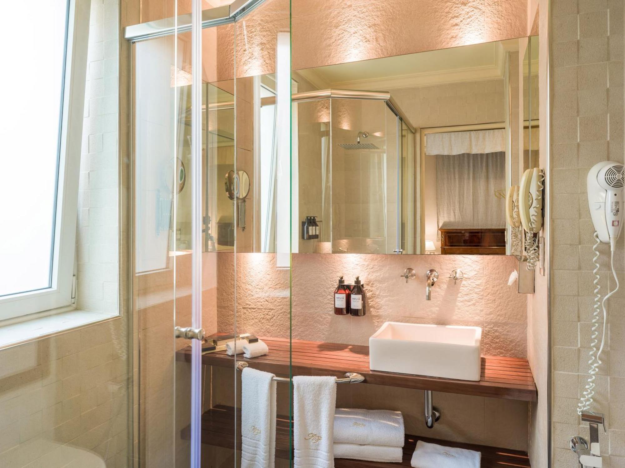 Melia Room King Bed