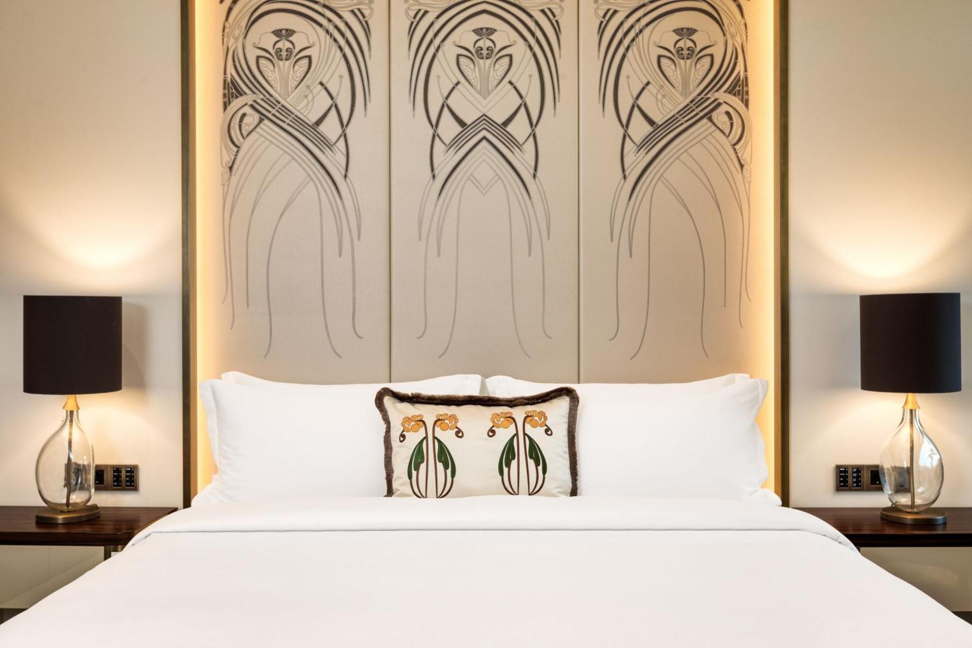 Matild King Room City View