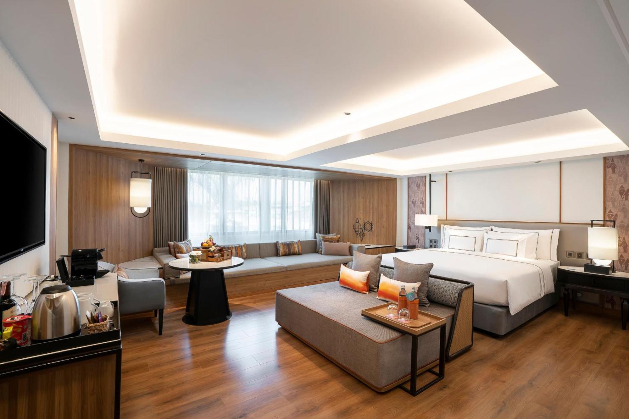 The Level Premium Room