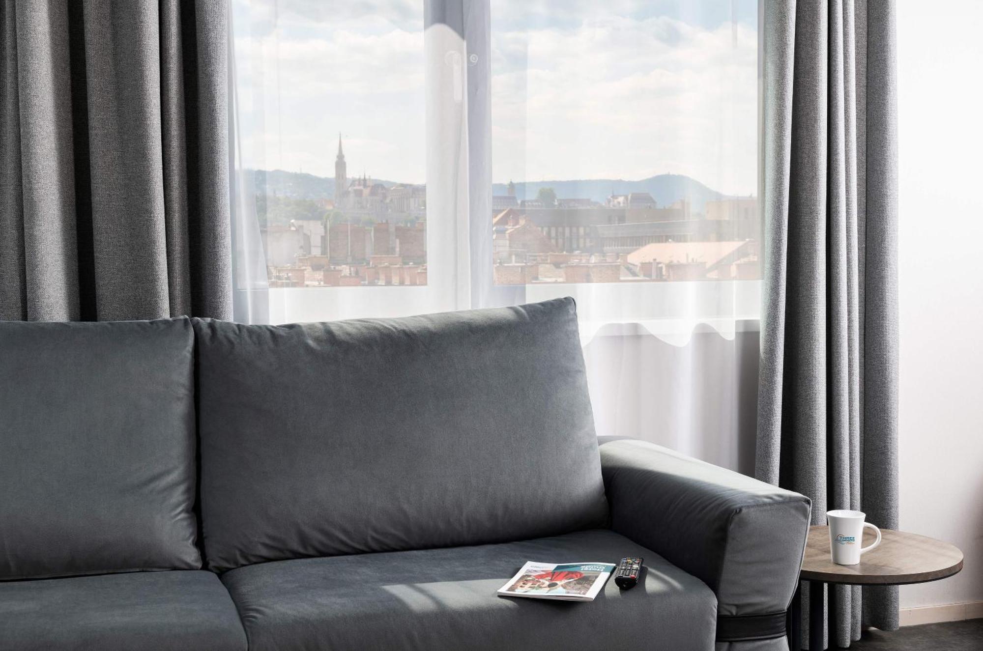 Limited Suite