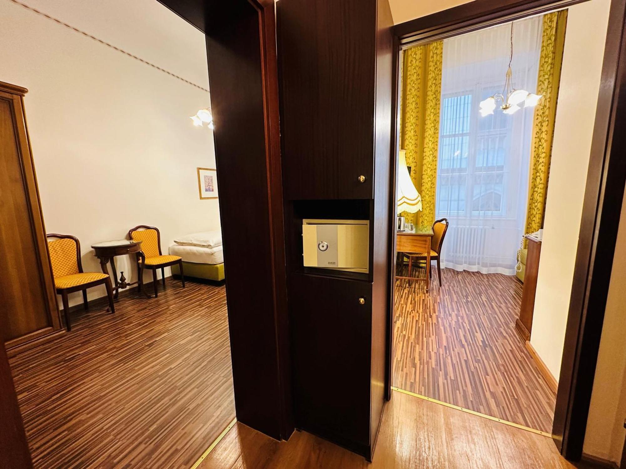 Comfort Double or Twin Room