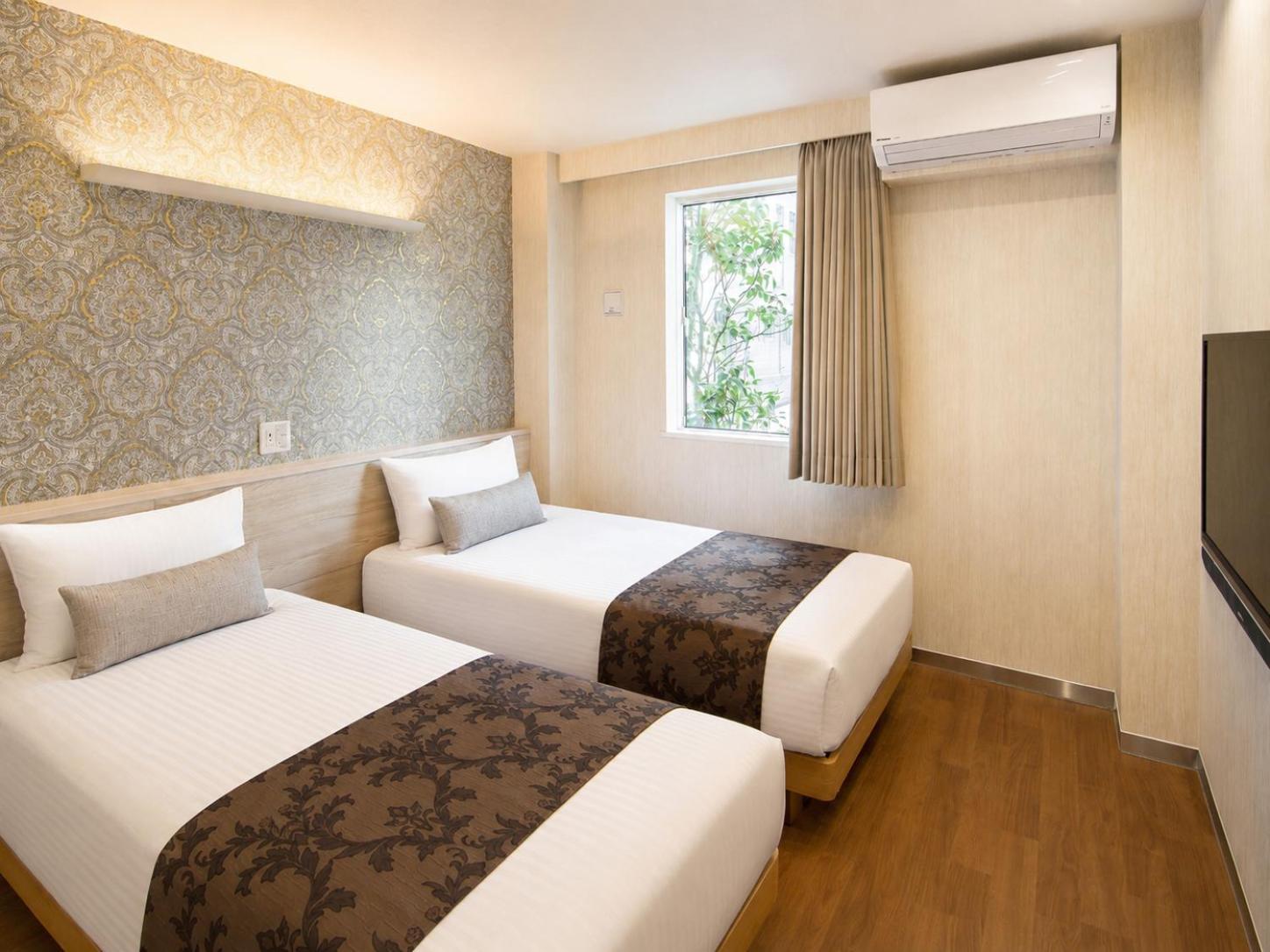 Two-Bedroom Balcony