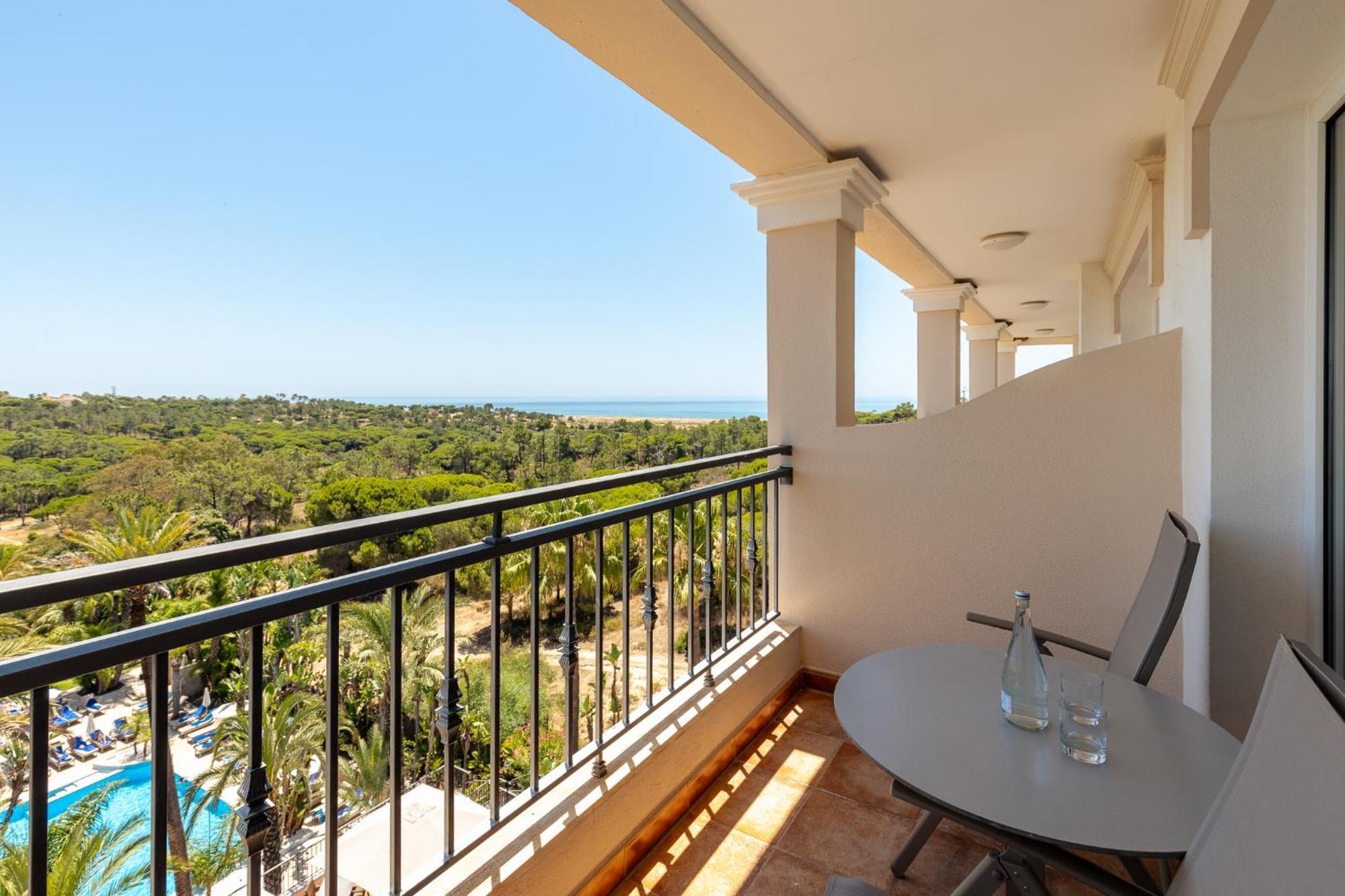Double Room Sea Side Pool View