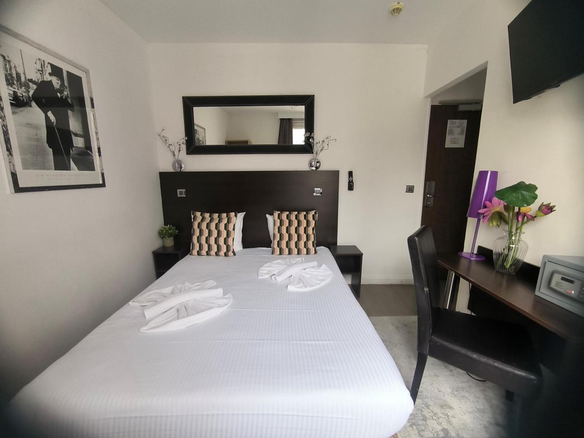 Classic Single Room