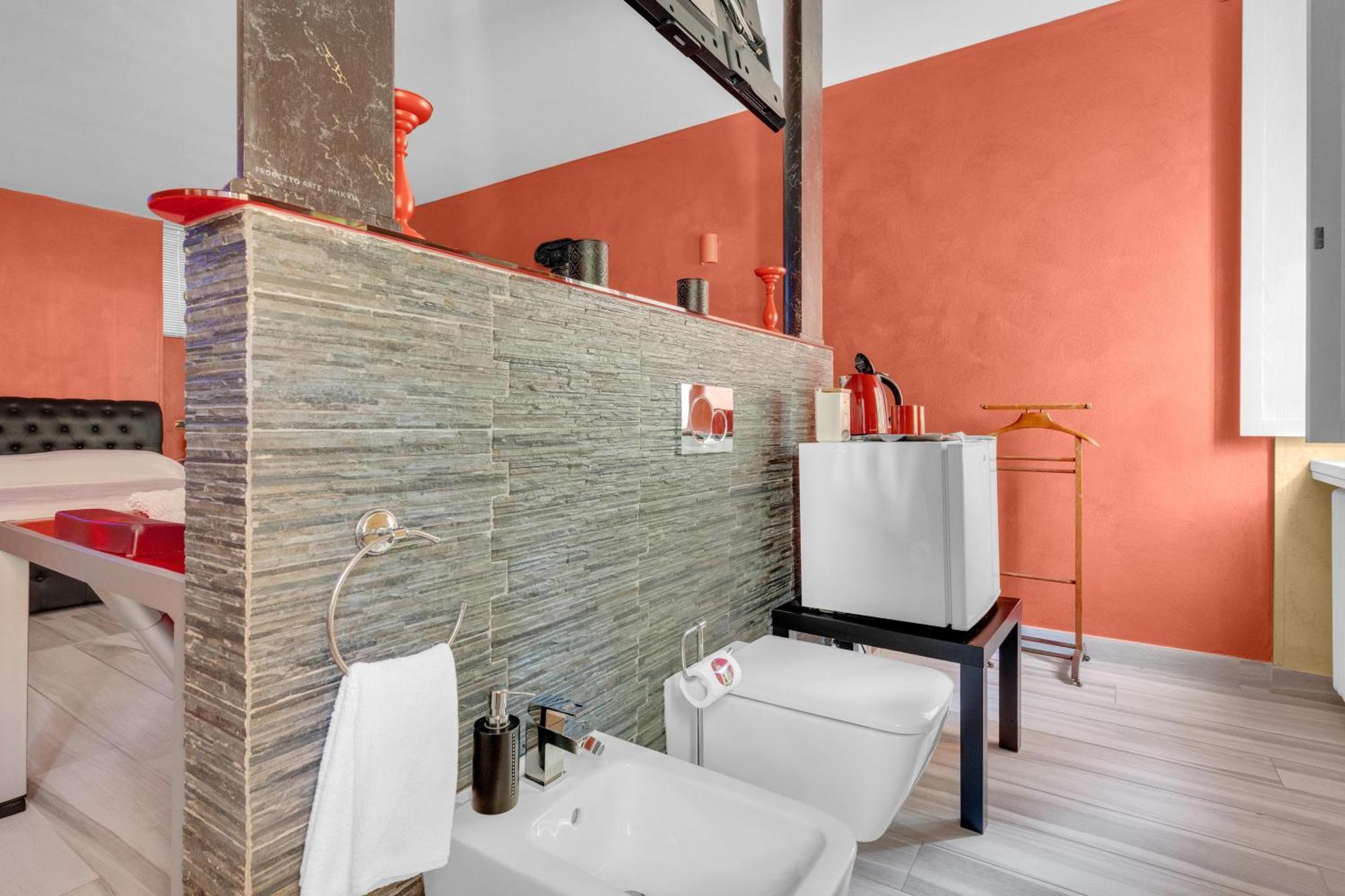 Luxury Suite Spa Bath