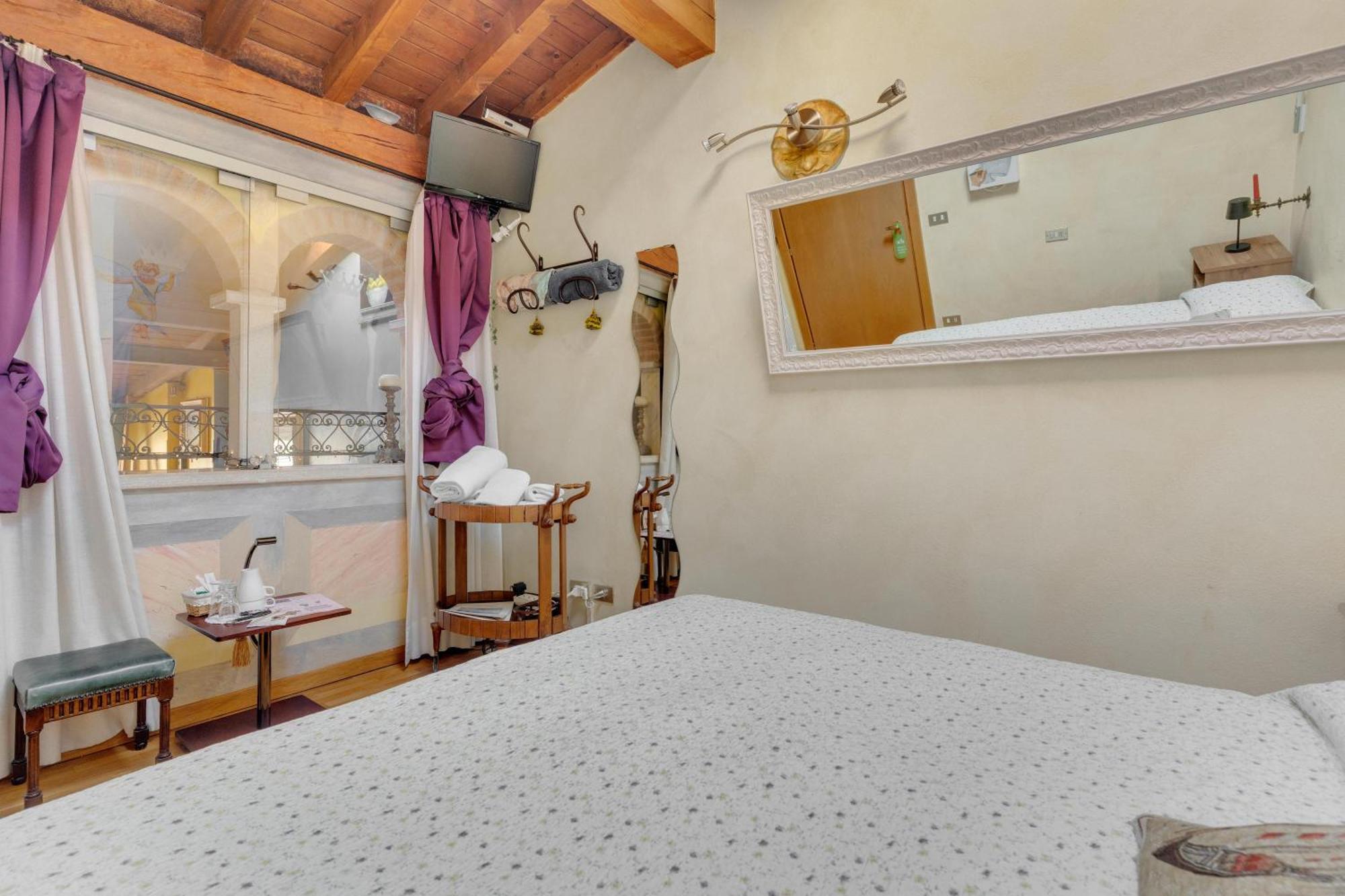 Two Connecting Double Rooms