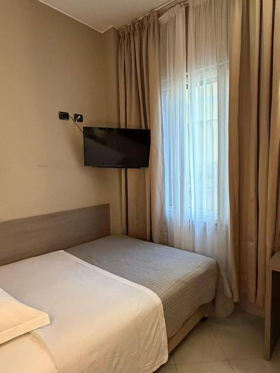 Camera Singola