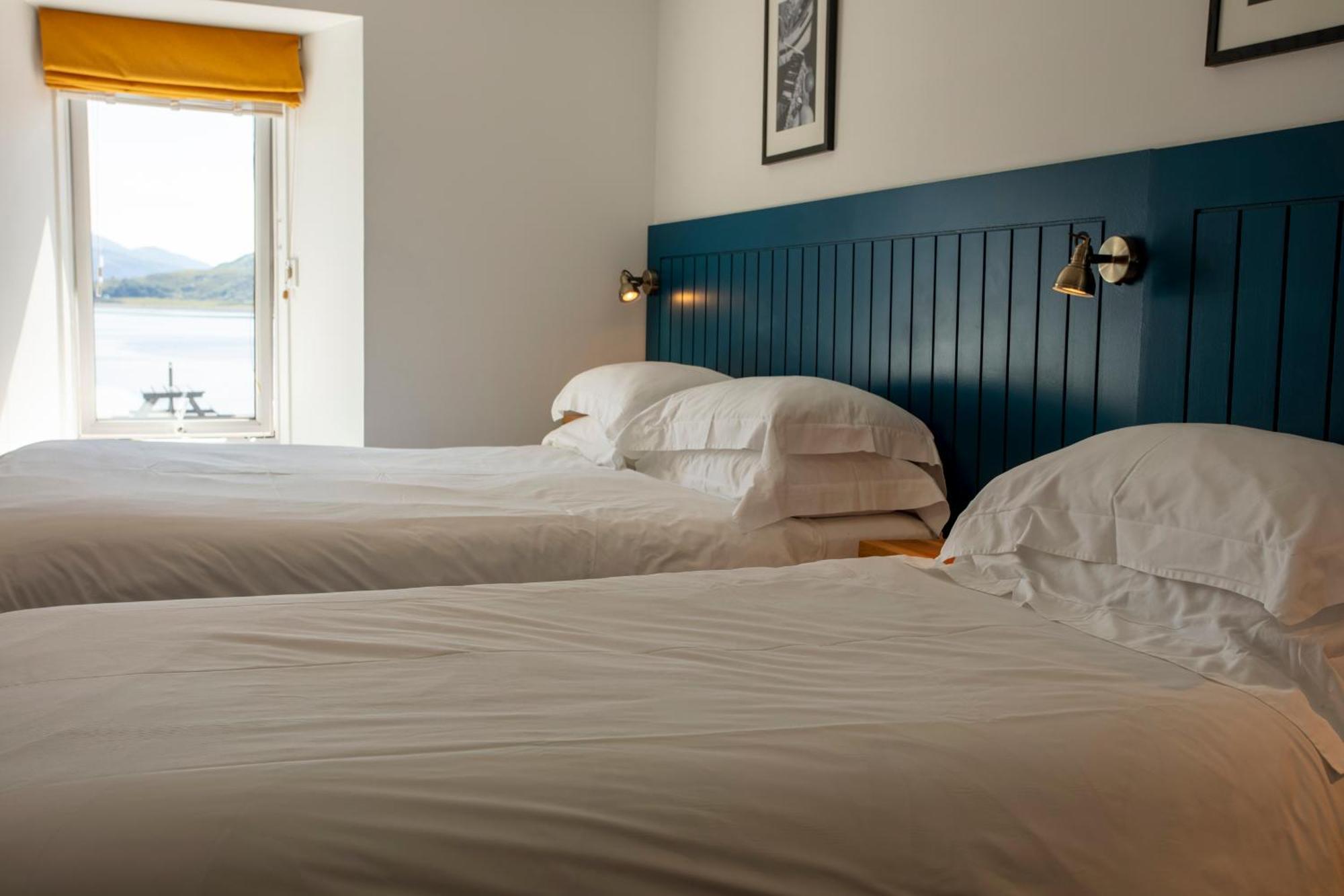 Double or Twin Room Sea View