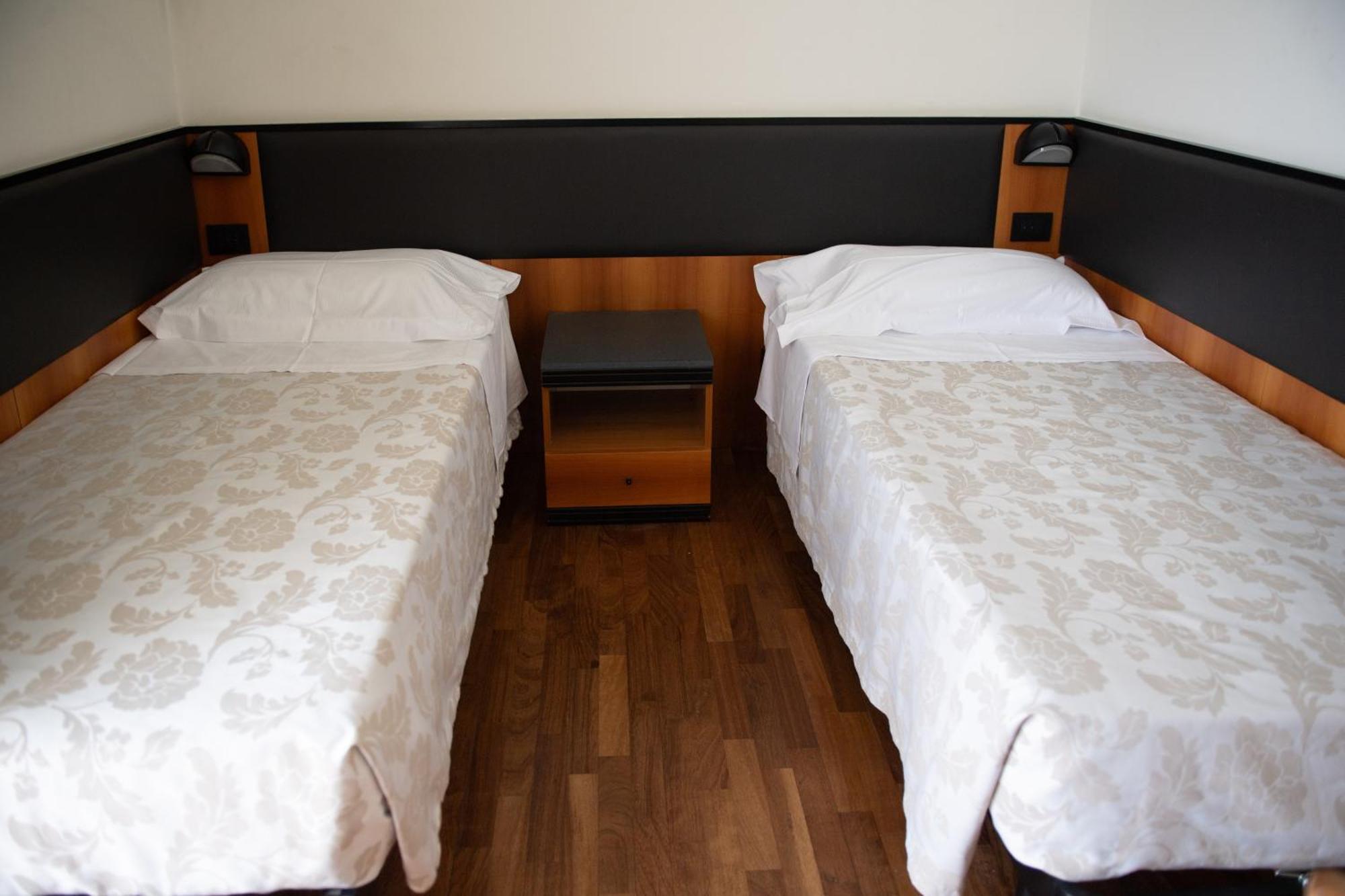 Two-Bedroom Deluxe Apartment