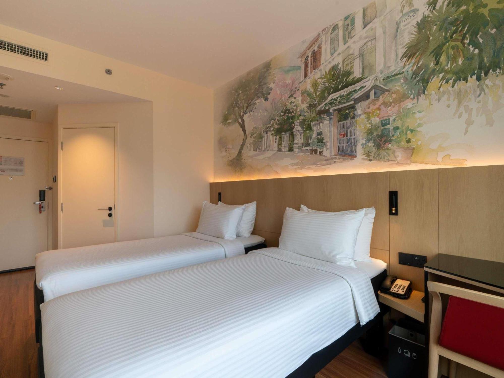 Superior Twin Room 2 Single Beds