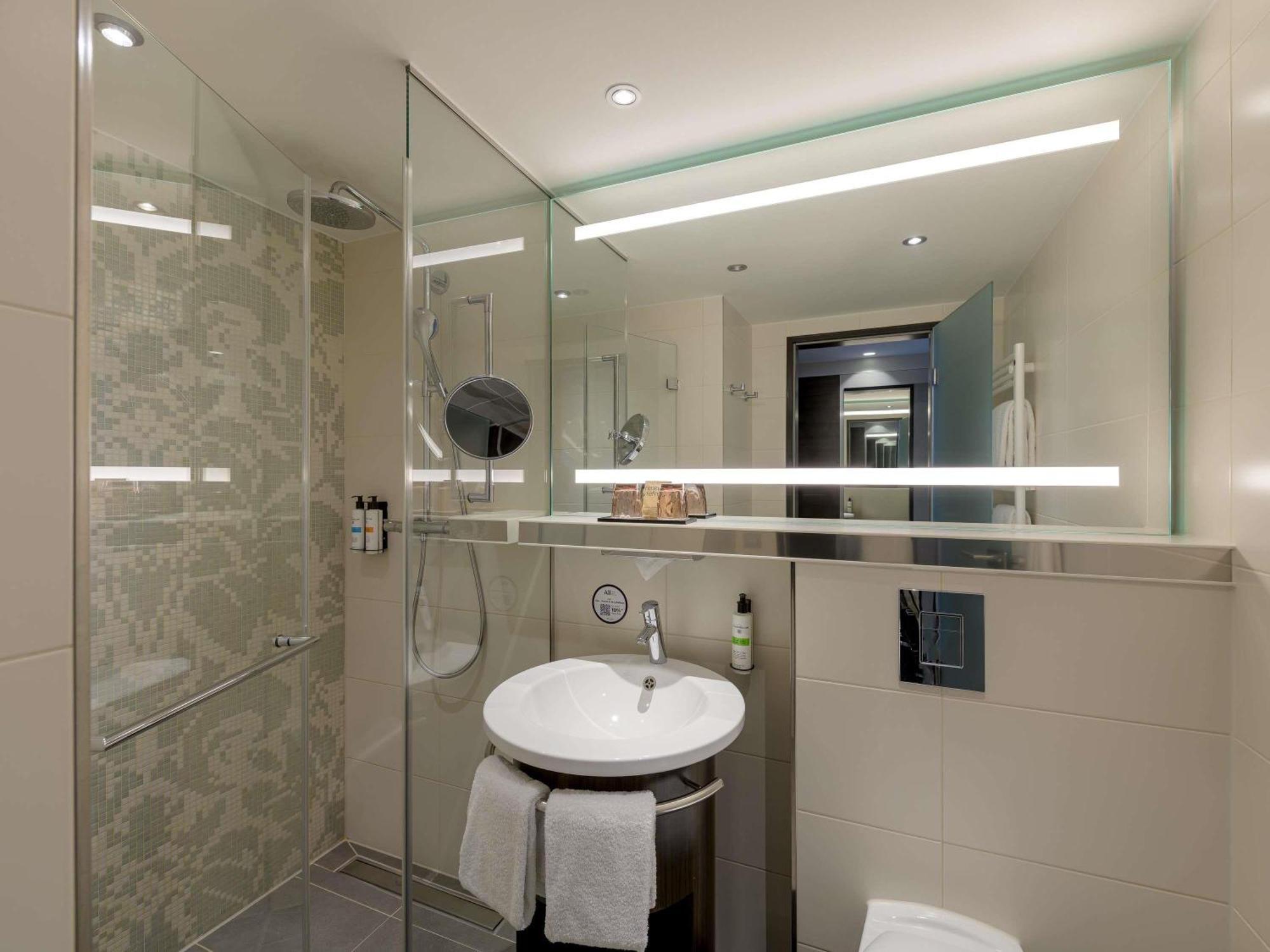 Superior Room 2 Single Beds