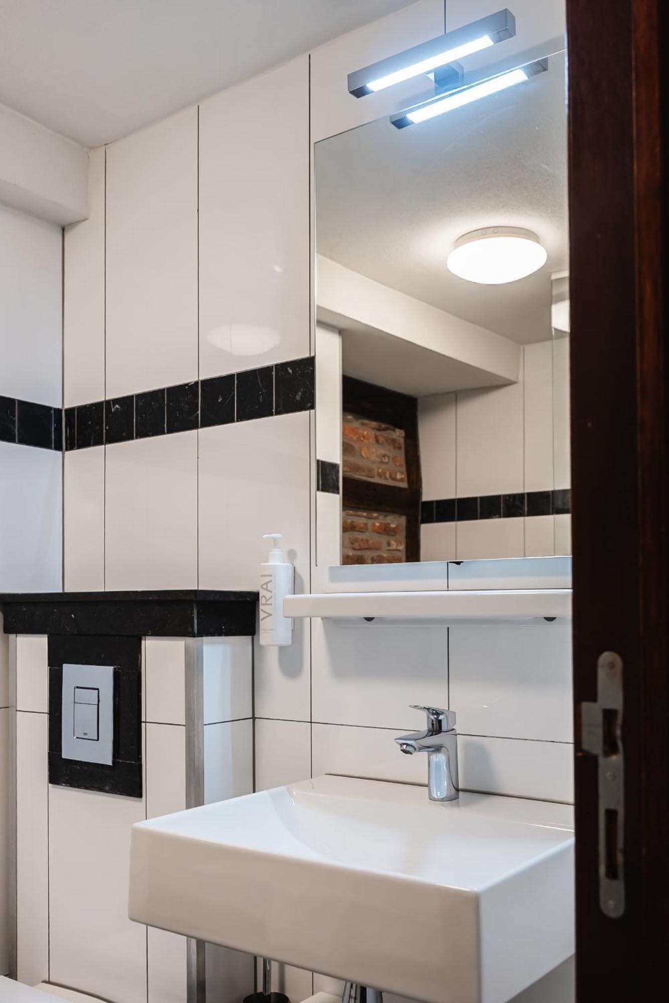 Appartement 1 Chambre Gerardrie 23