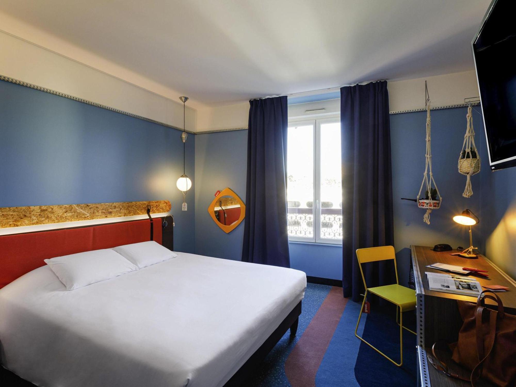 Double Room "Pop"