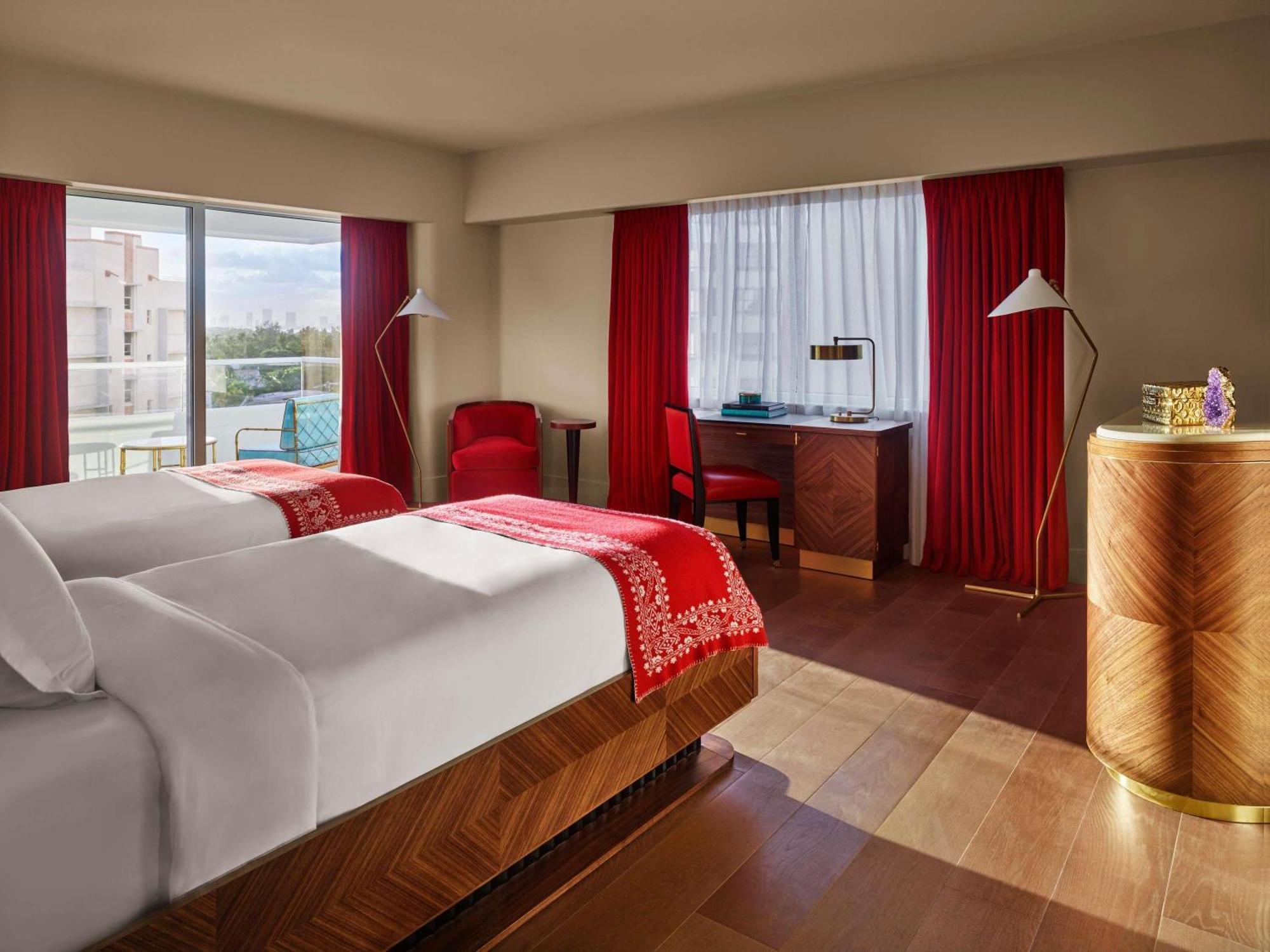 Twin Room Bay View