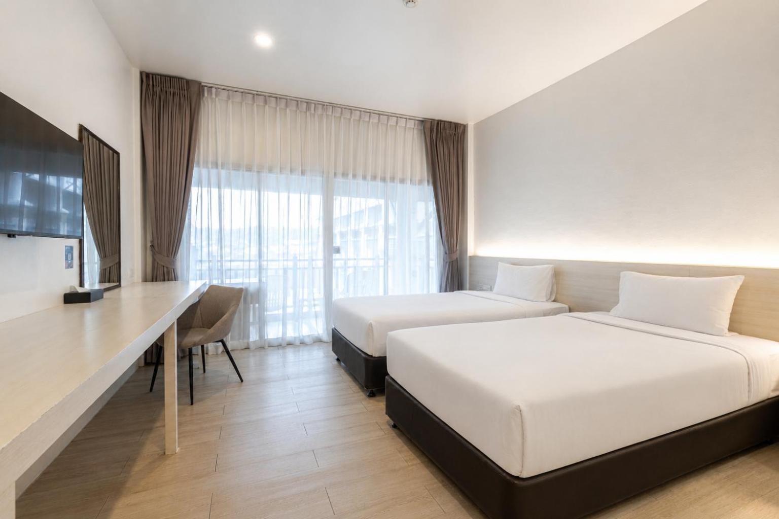 Deluxe Double or Twin Room