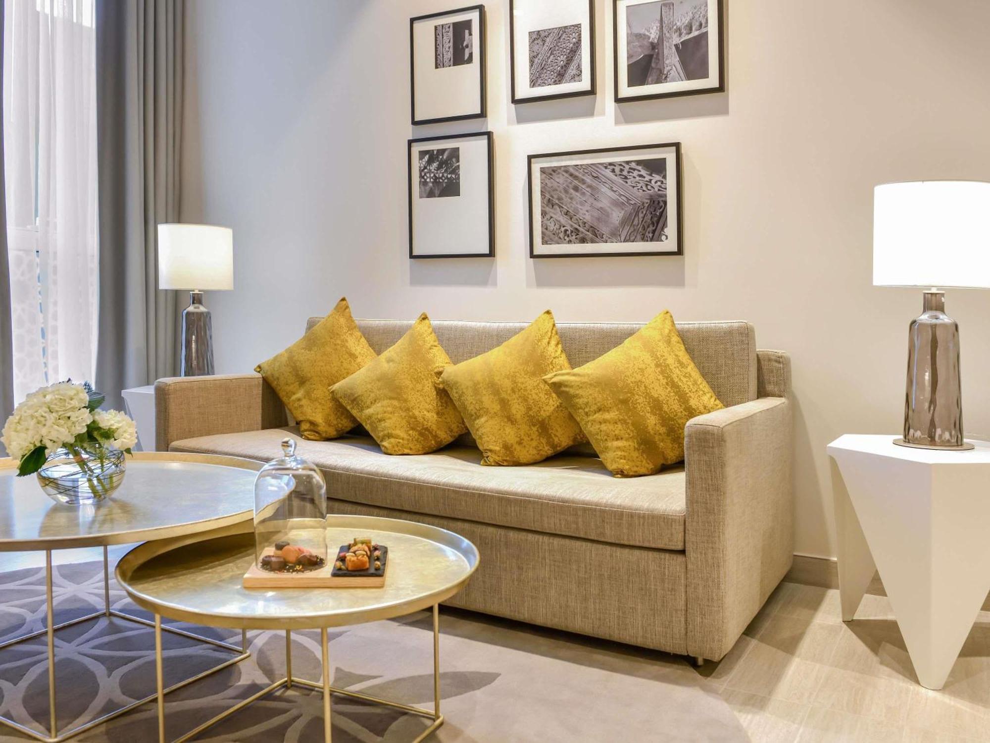 Deluxe Suite