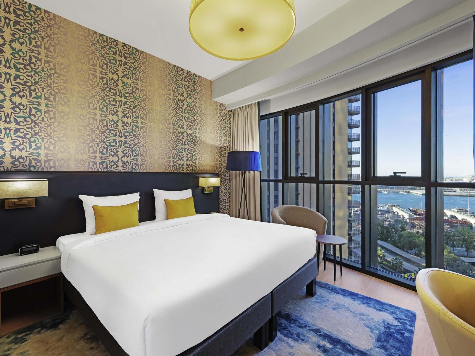 One-Bedroom City View Food & Beverage