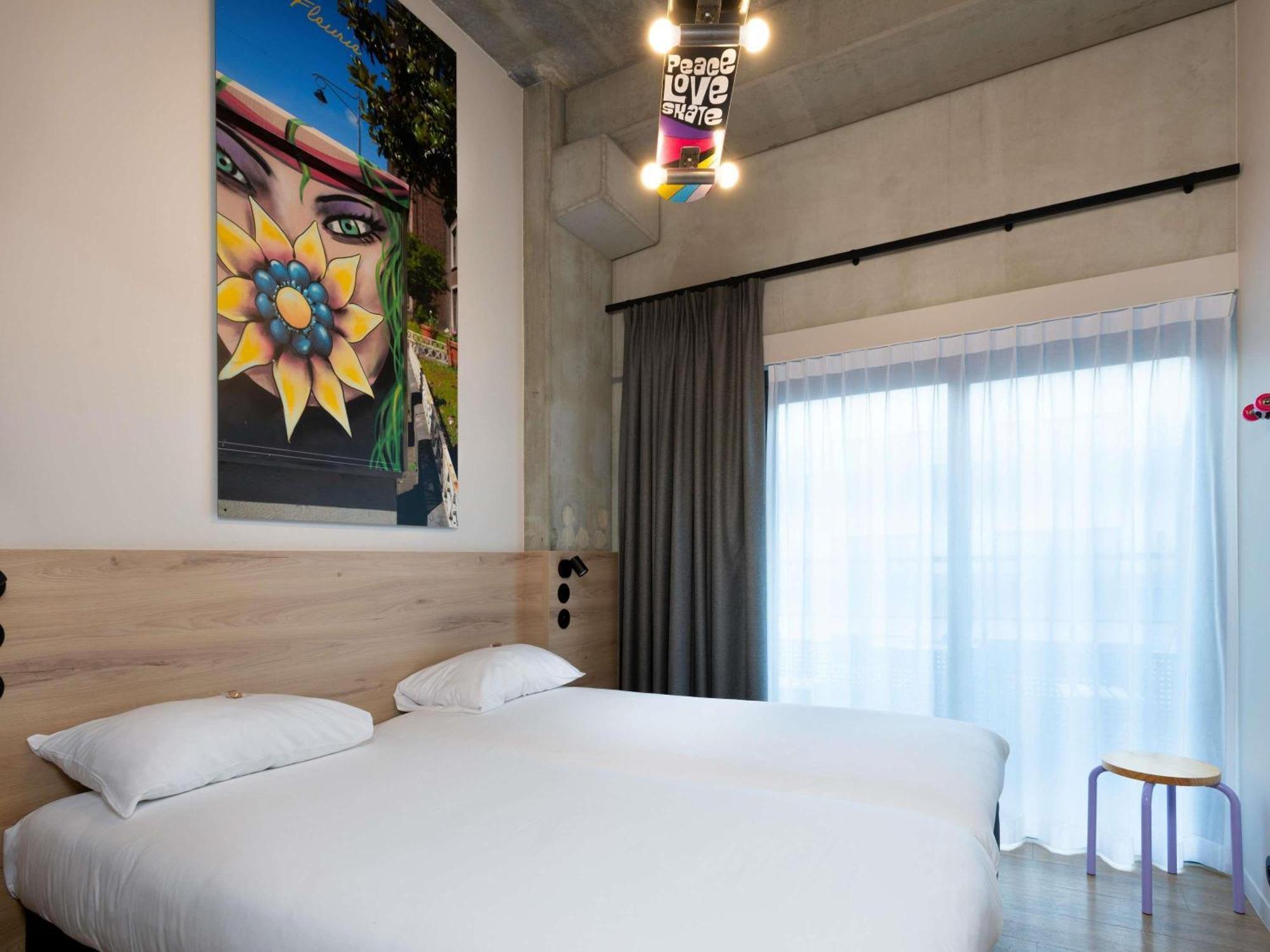 Standard Twin Room Balcony