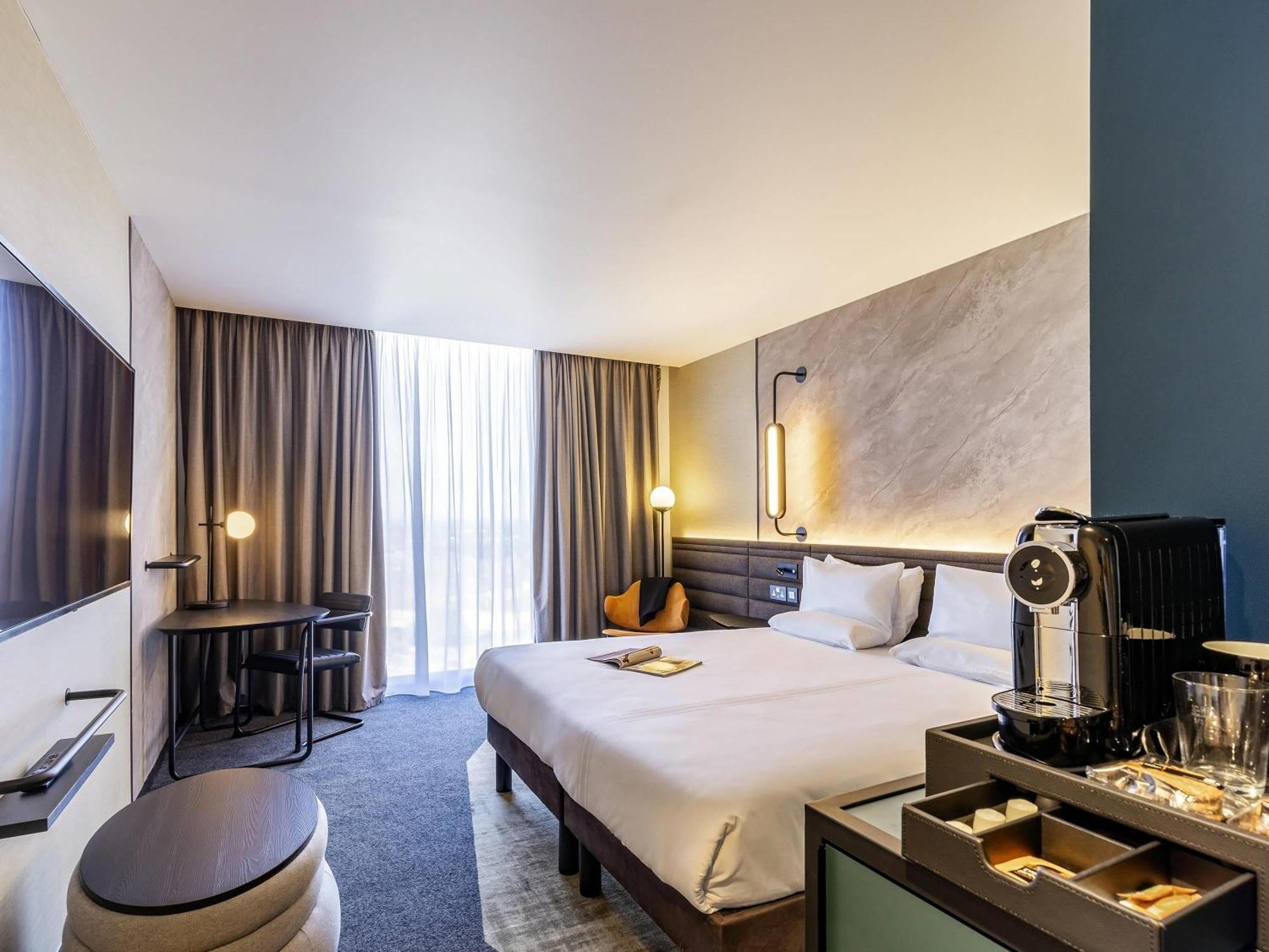 Executive King Room