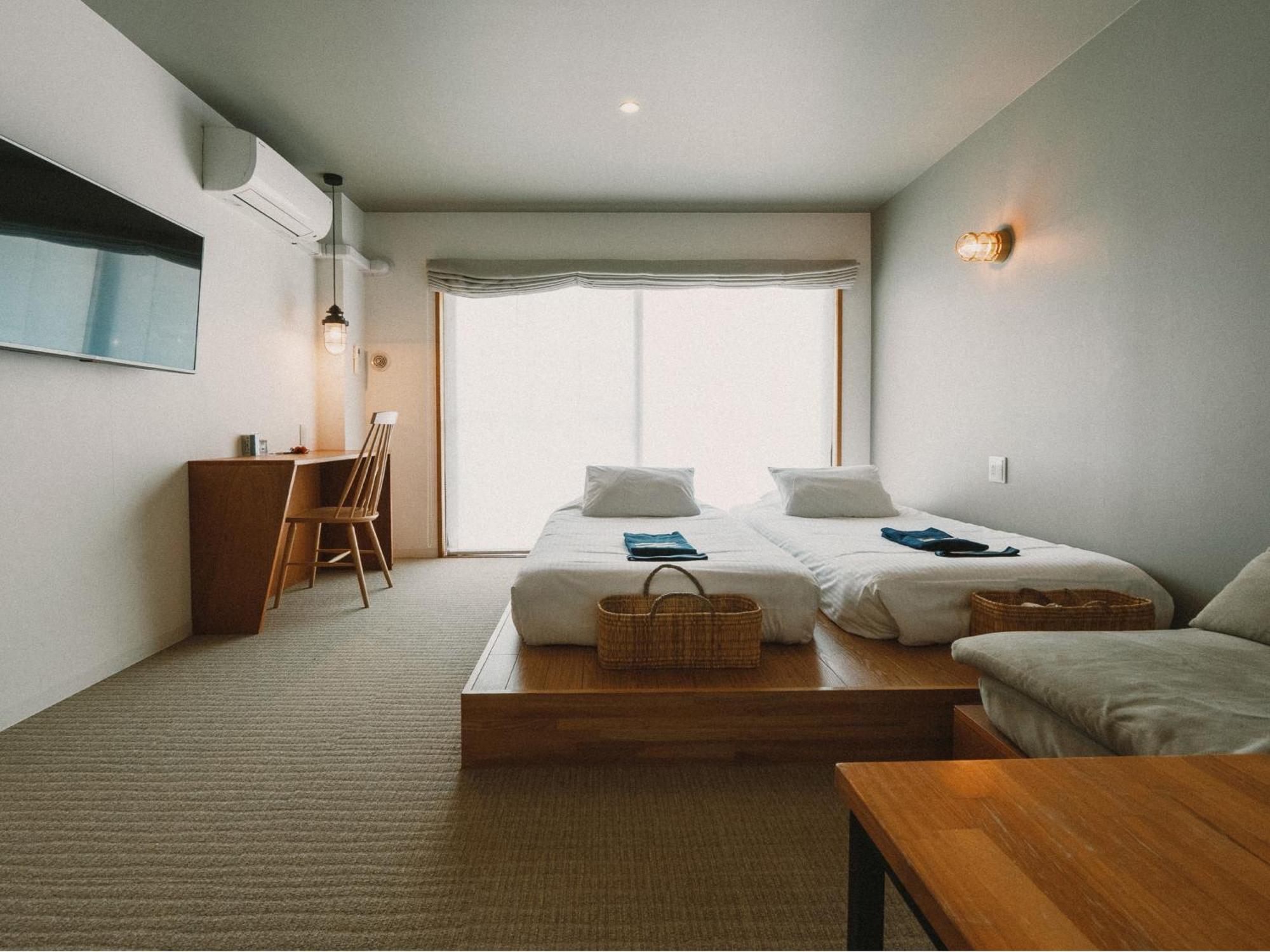 Twin Room Private Bathroom