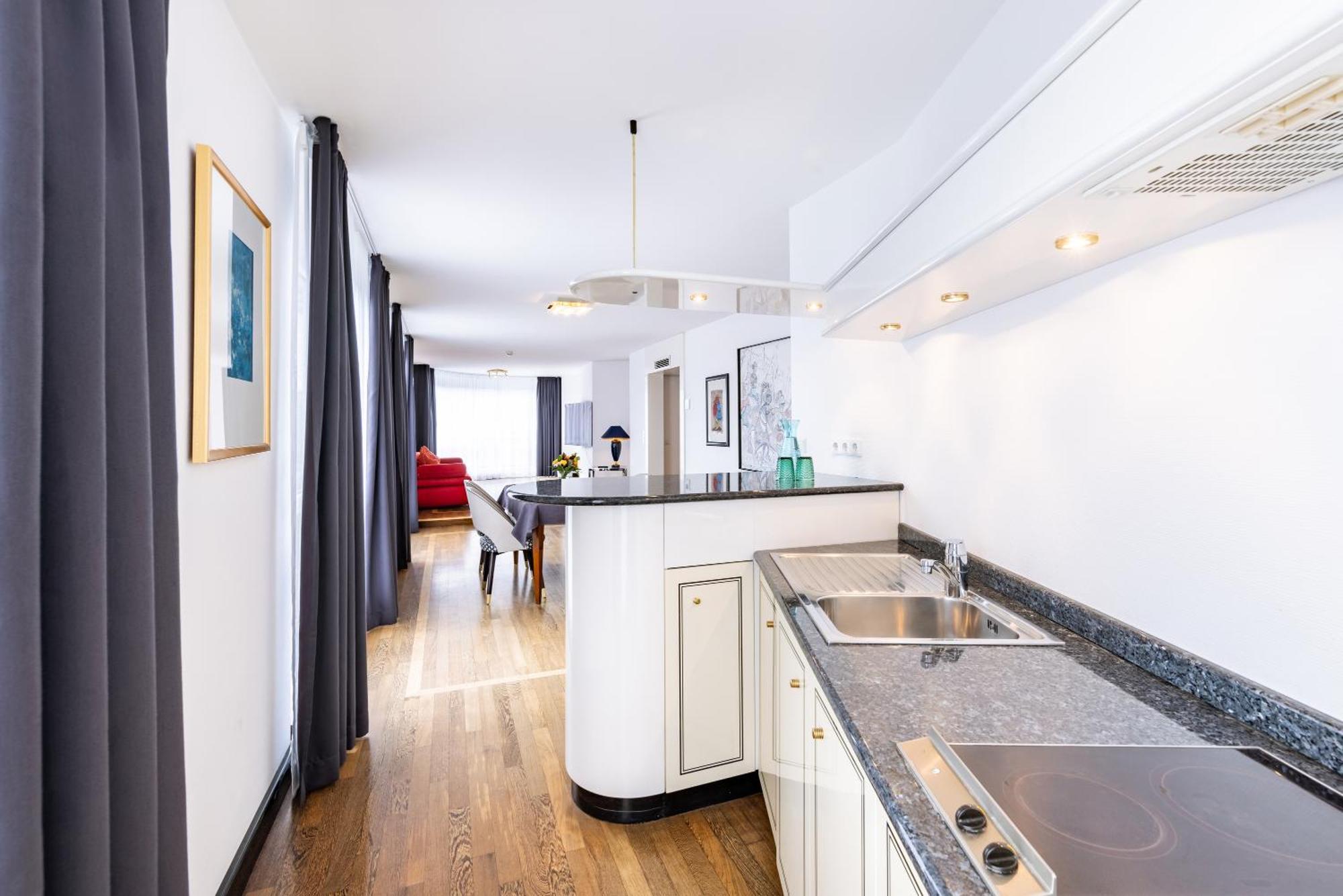 Alexandersuite