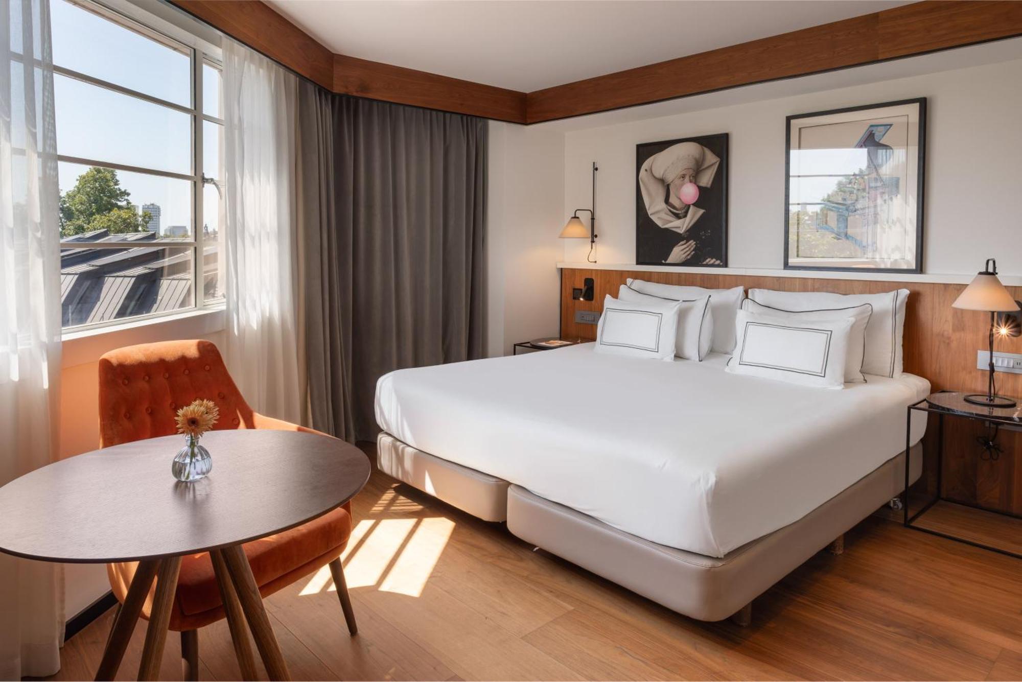 The Level Grand Premium Room Executive Lounge Access
