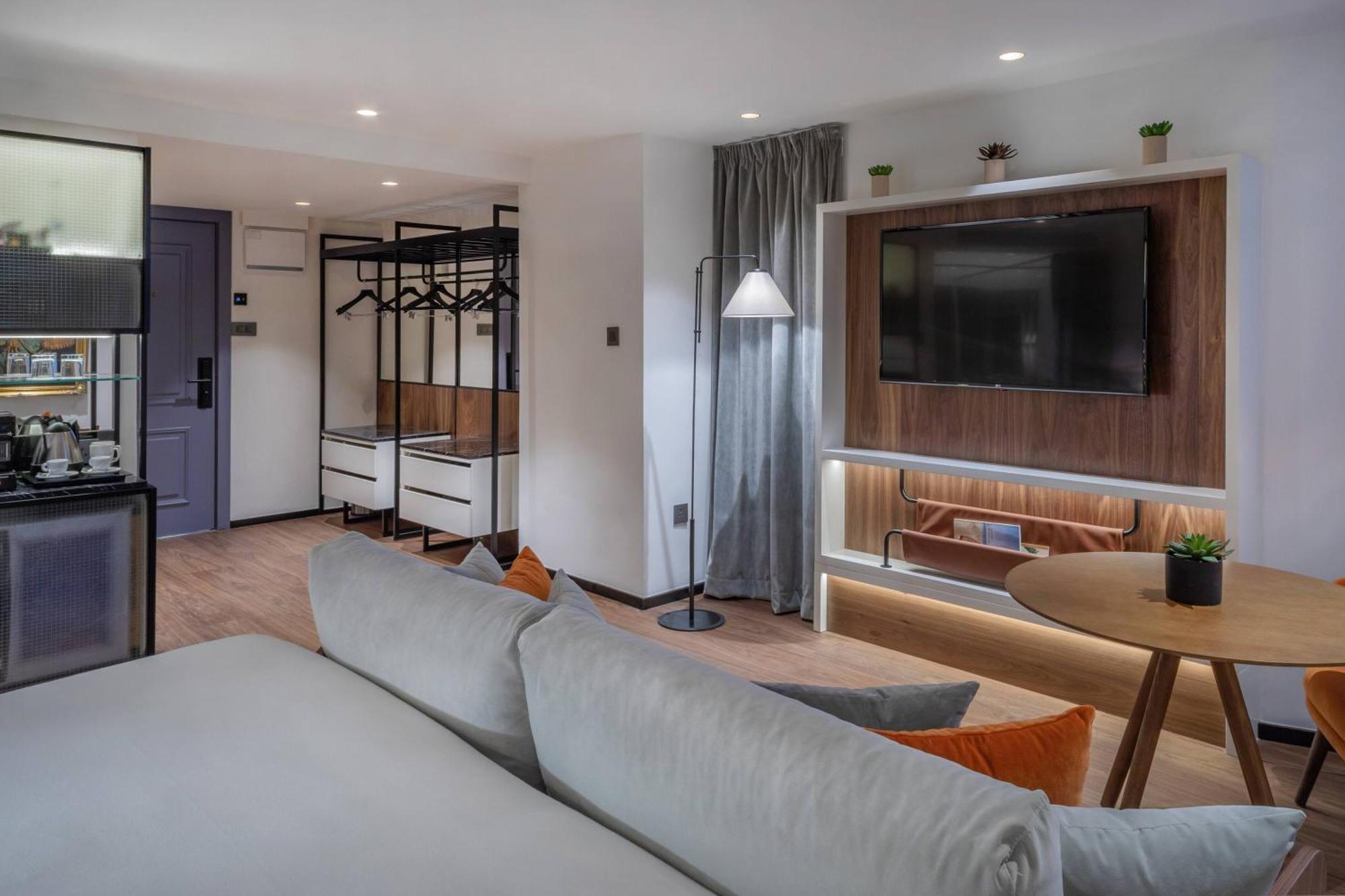 The Level Junior Suite Executive Lounge Access