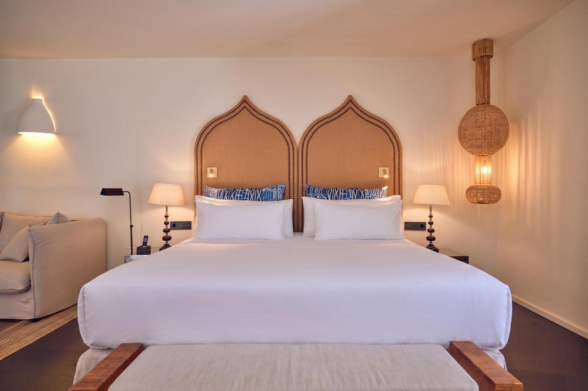 Standard Double Suite