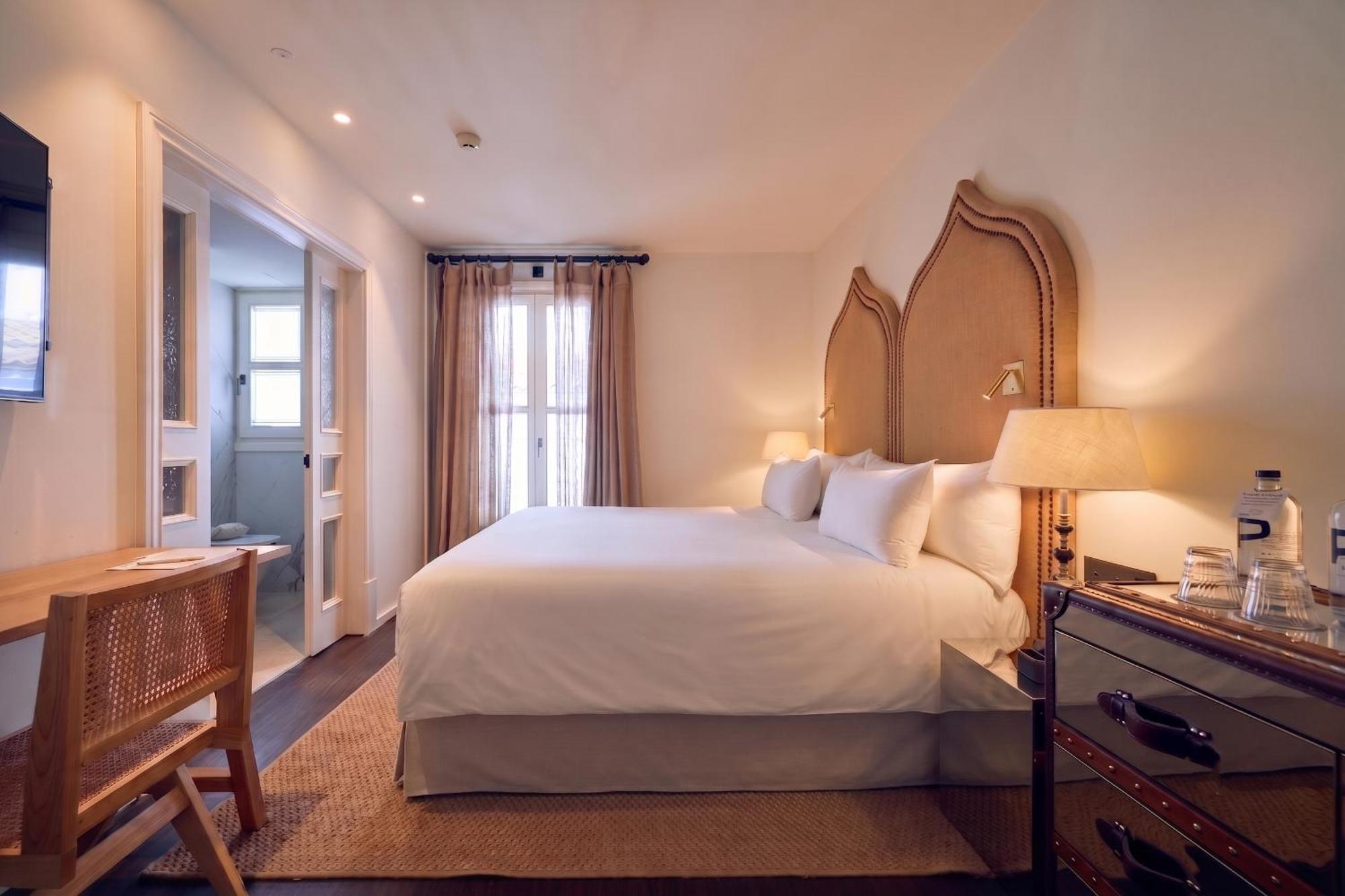 Flow Double Rooms
