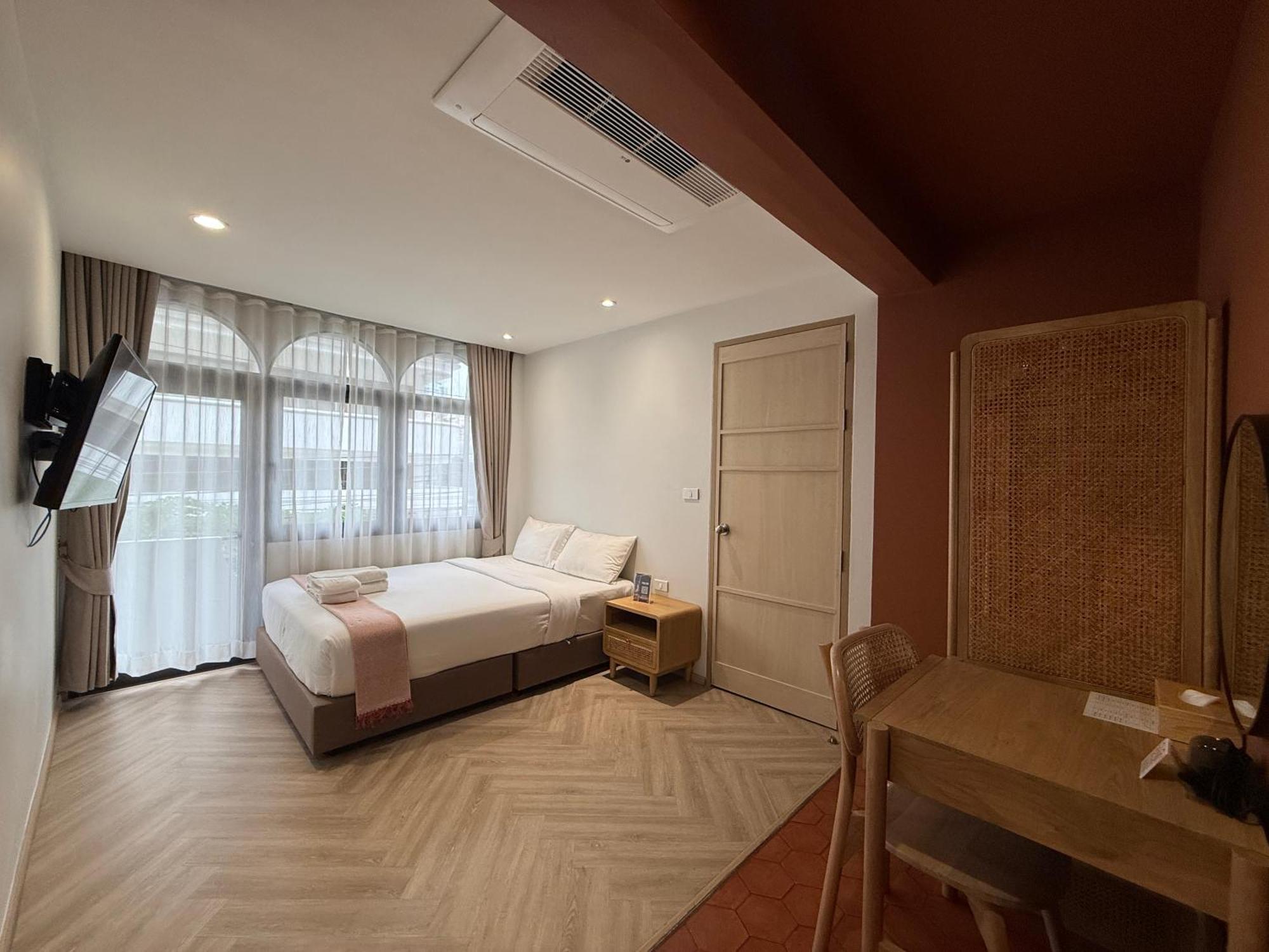 Deluxe Family Room