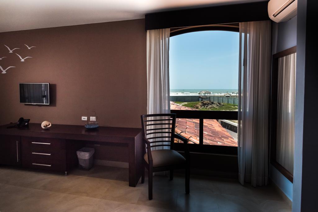 Junior Suite,1541441734:JPEG