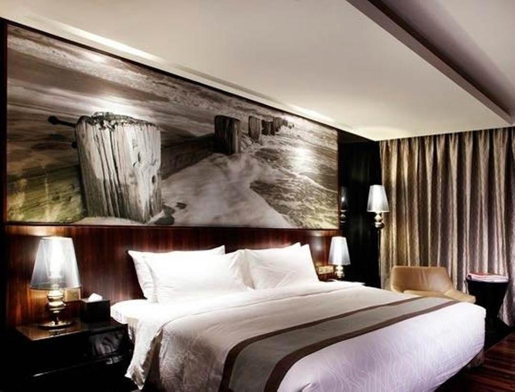 Superior Double Room with City View,1212542224:JPEG