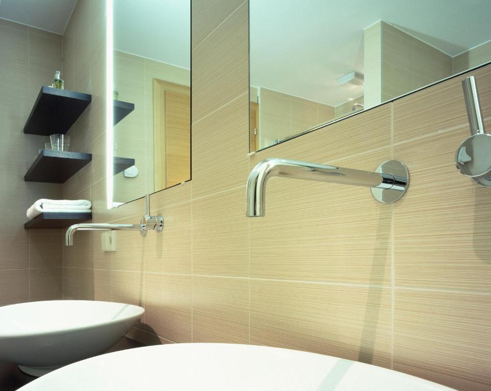 Superior Double Room,1554359305:JPEG
