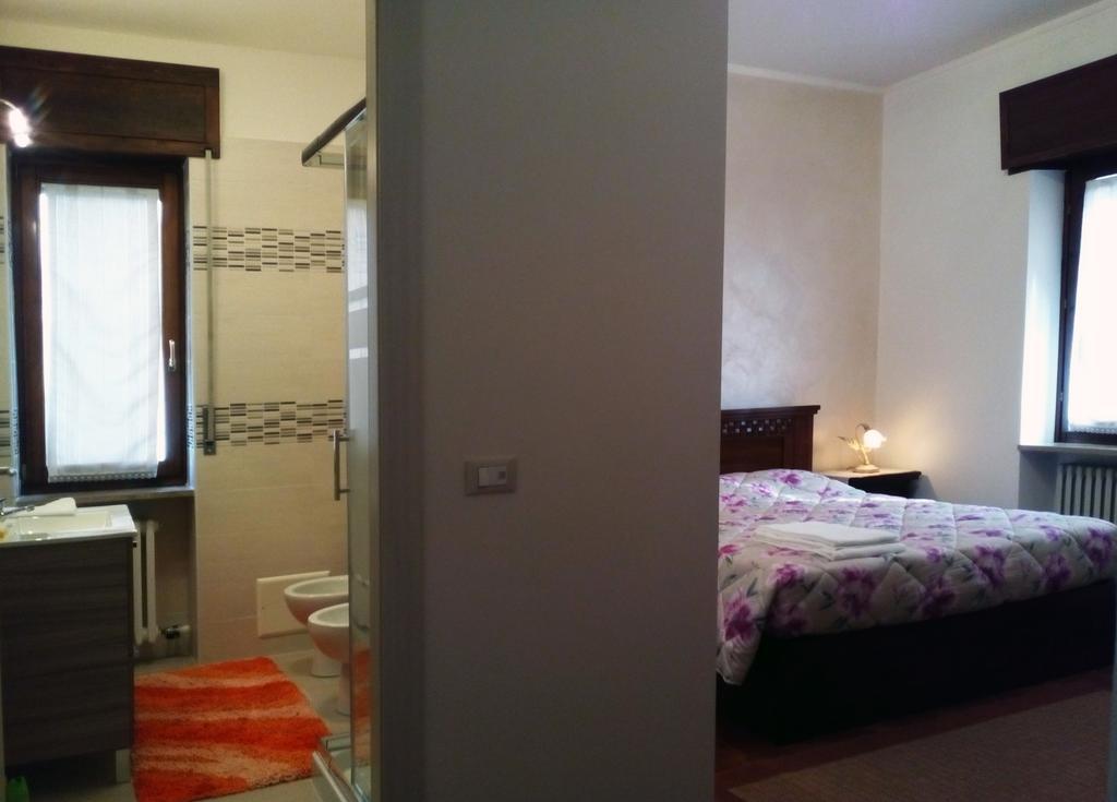 Double Room Private Bathroom