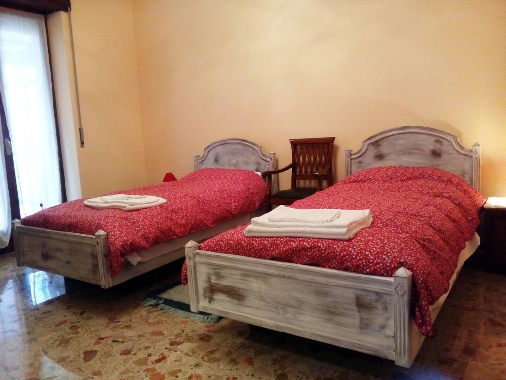 Triple Room Private Bathroom